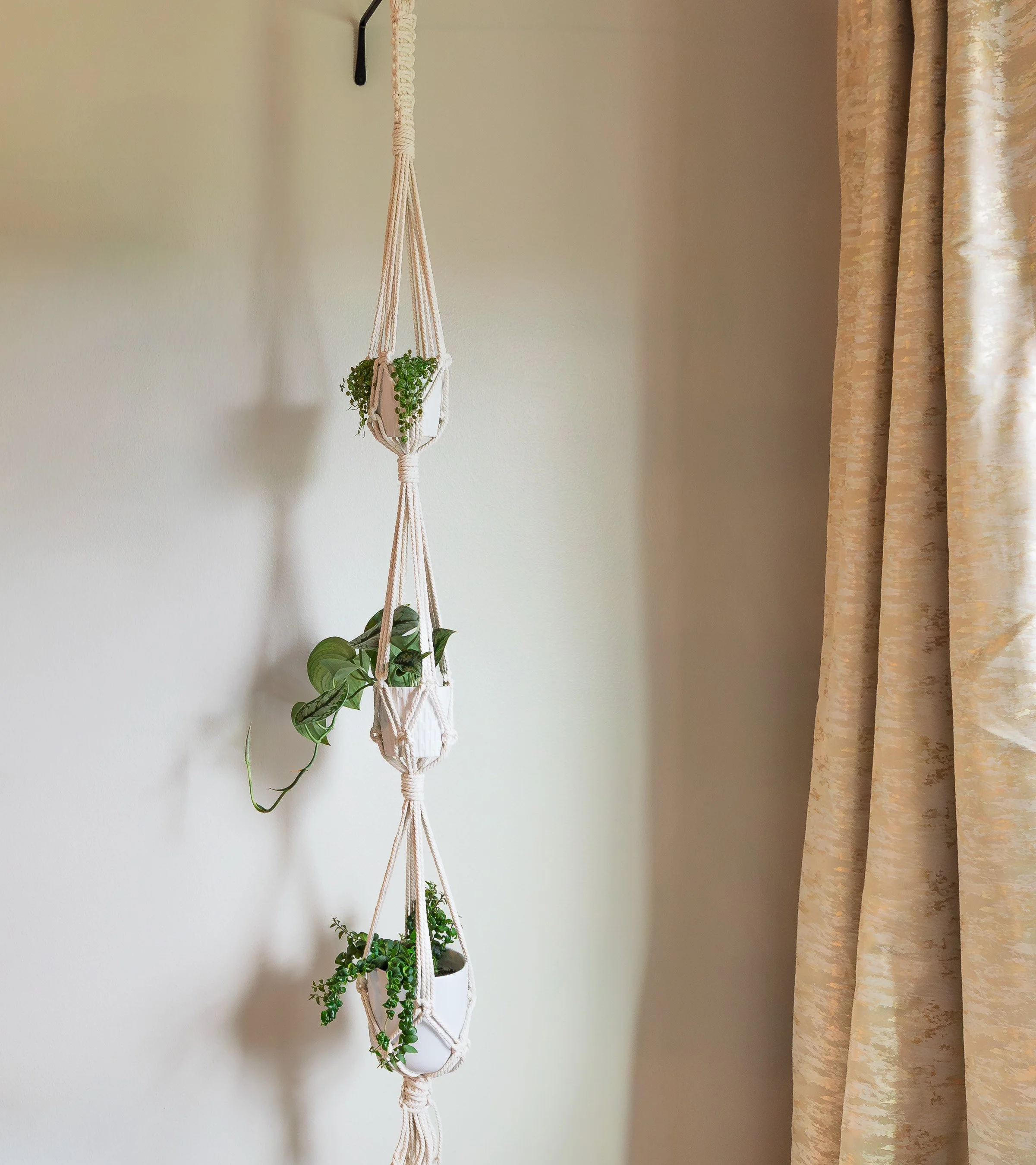 triple tiered heavy duty plant hanger cotton.jpg