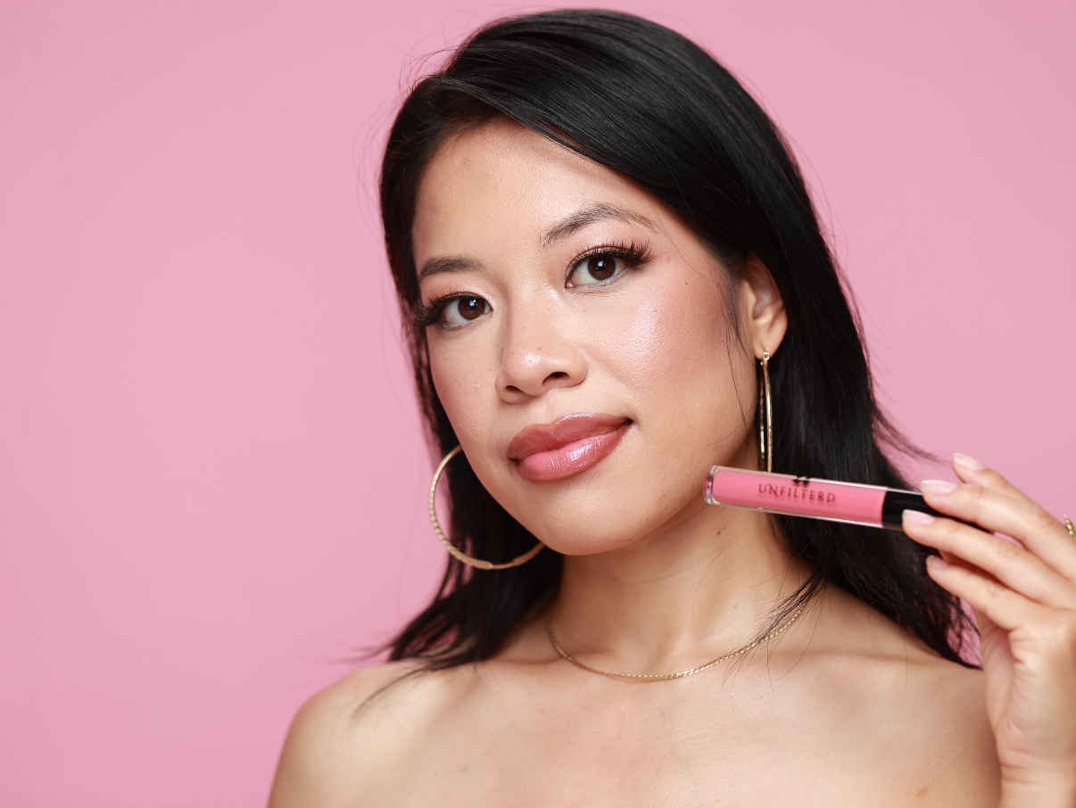 Luxe_Lip_Gloss_Tube.png