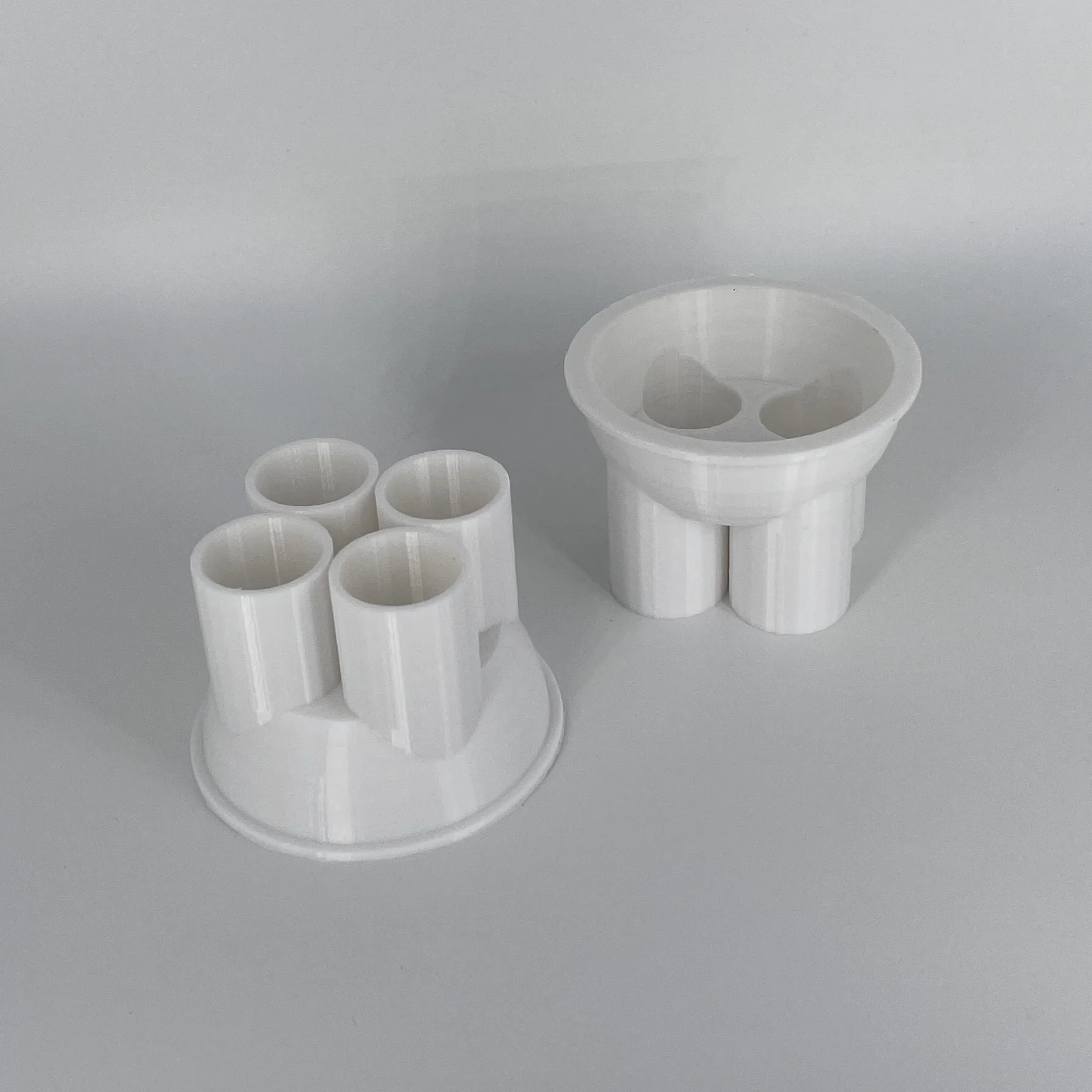 White Polycarbonate PC 3D printed tube holders — high heat resistance functional parts by Printmaker3D, Sollentuna Sweden