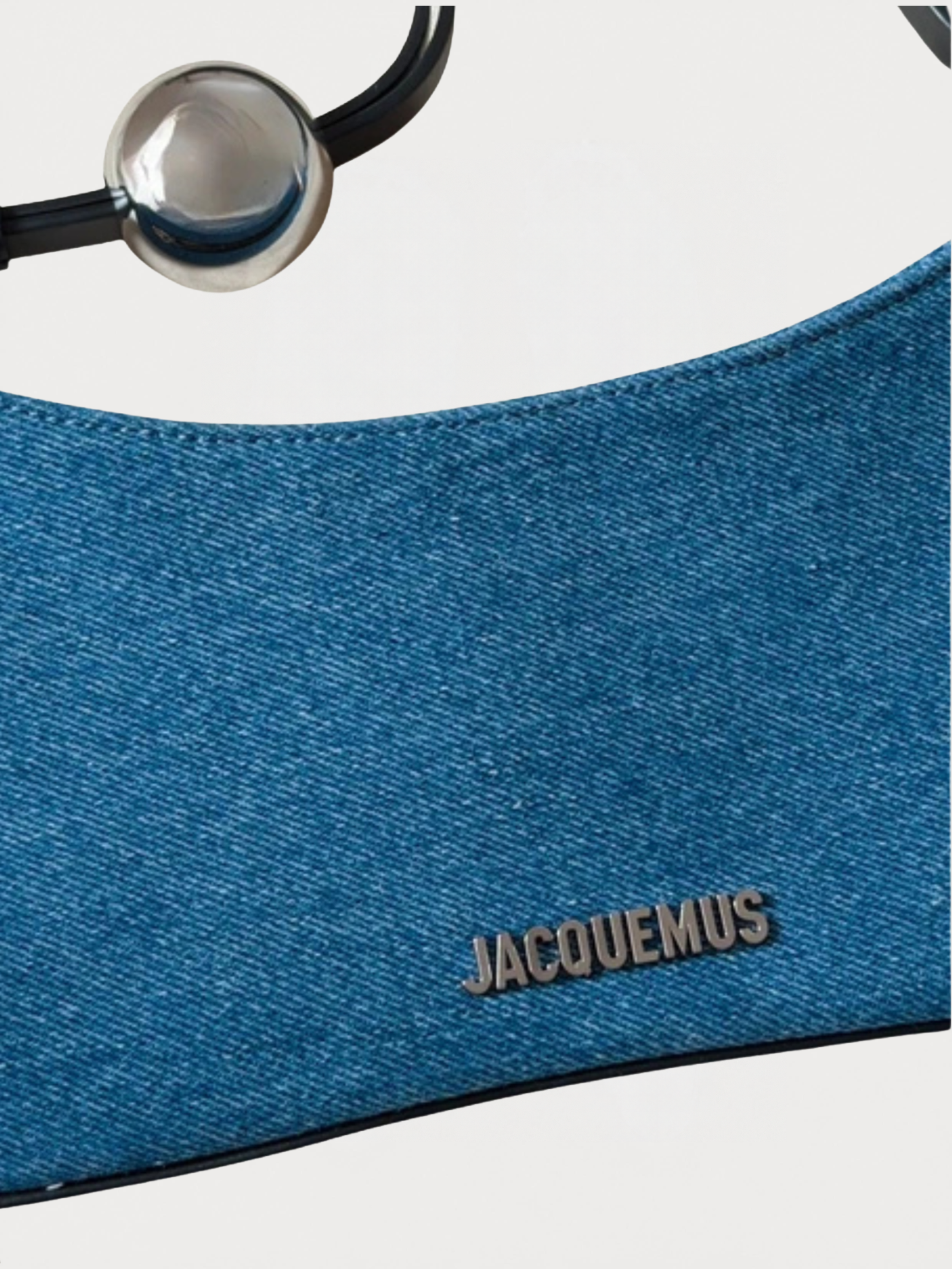 jacquemus 2.png