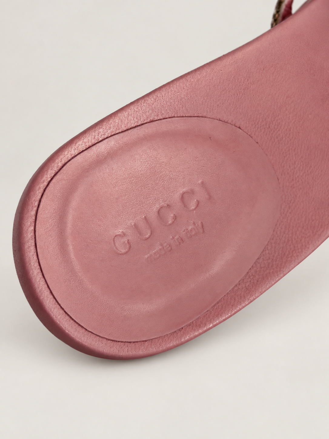 gucci 4.png