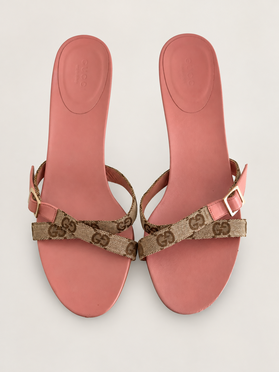 gucci 2.png