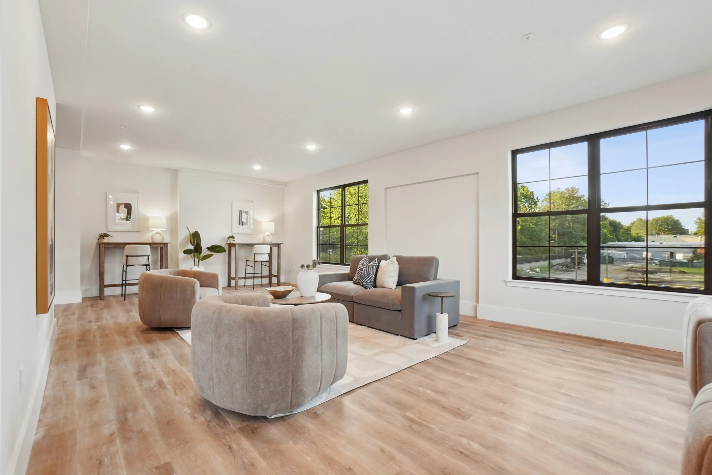13-CommonLounge.jpg