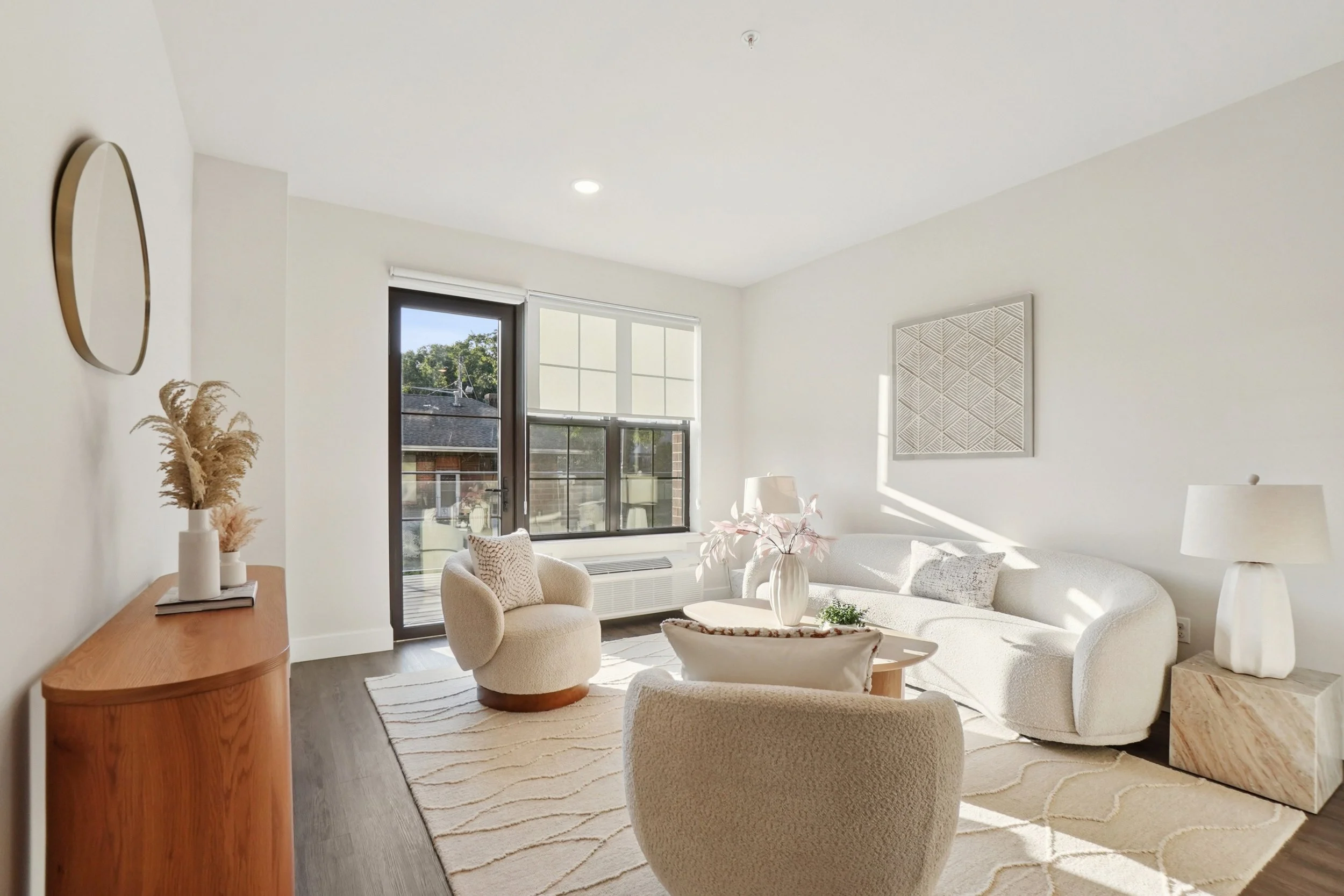 Unit228-LivingRoom.jpg