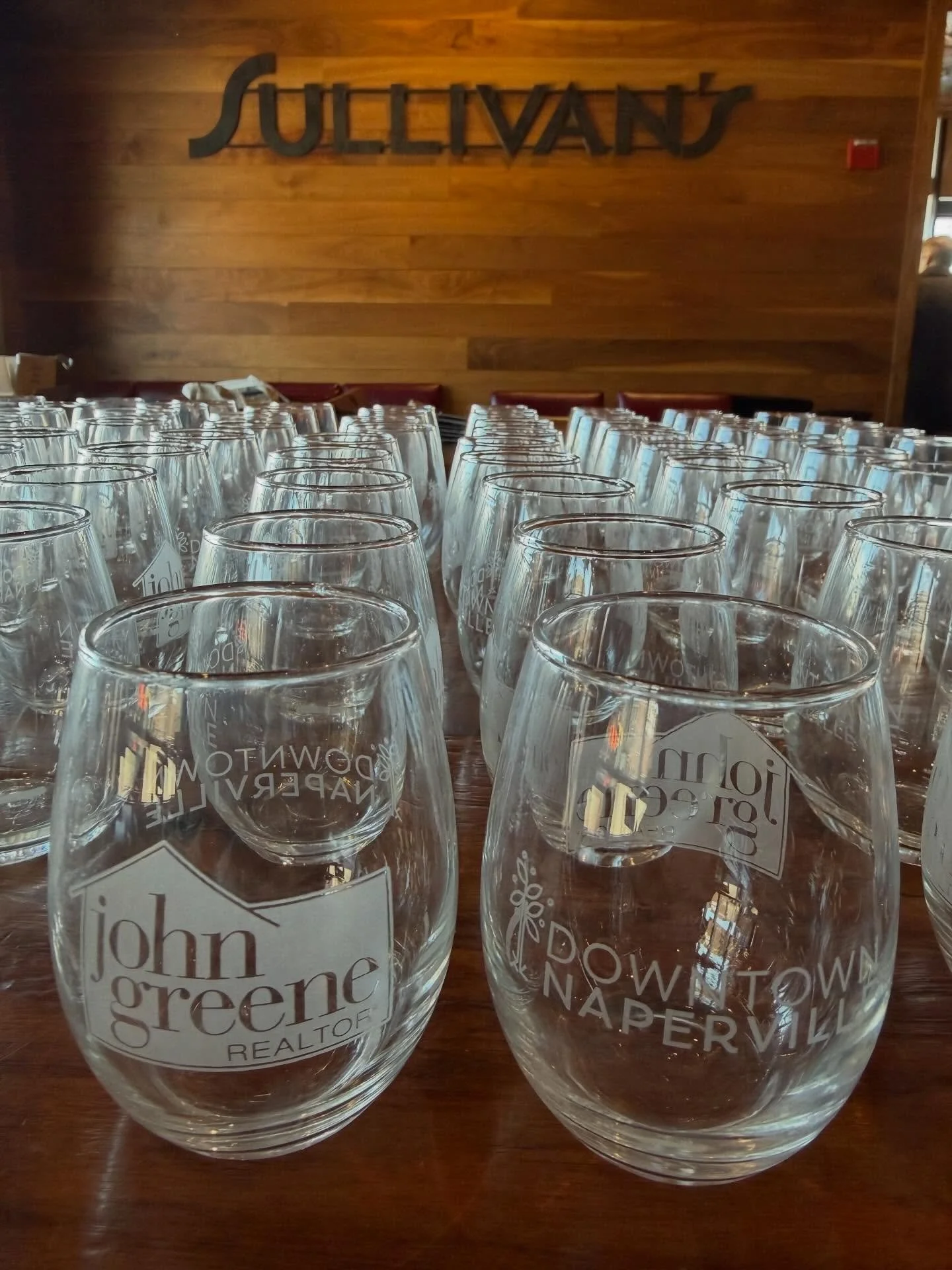 Huge shout-out to Sullivan&rsquo;s Steakhouse for hosting check-in for today&rsquo;s Wine Walk. We&rsquo;re so grateful for you and your incredible staff - thank you for taking such great care of our guests and helping us kick the day off right. 🍷

