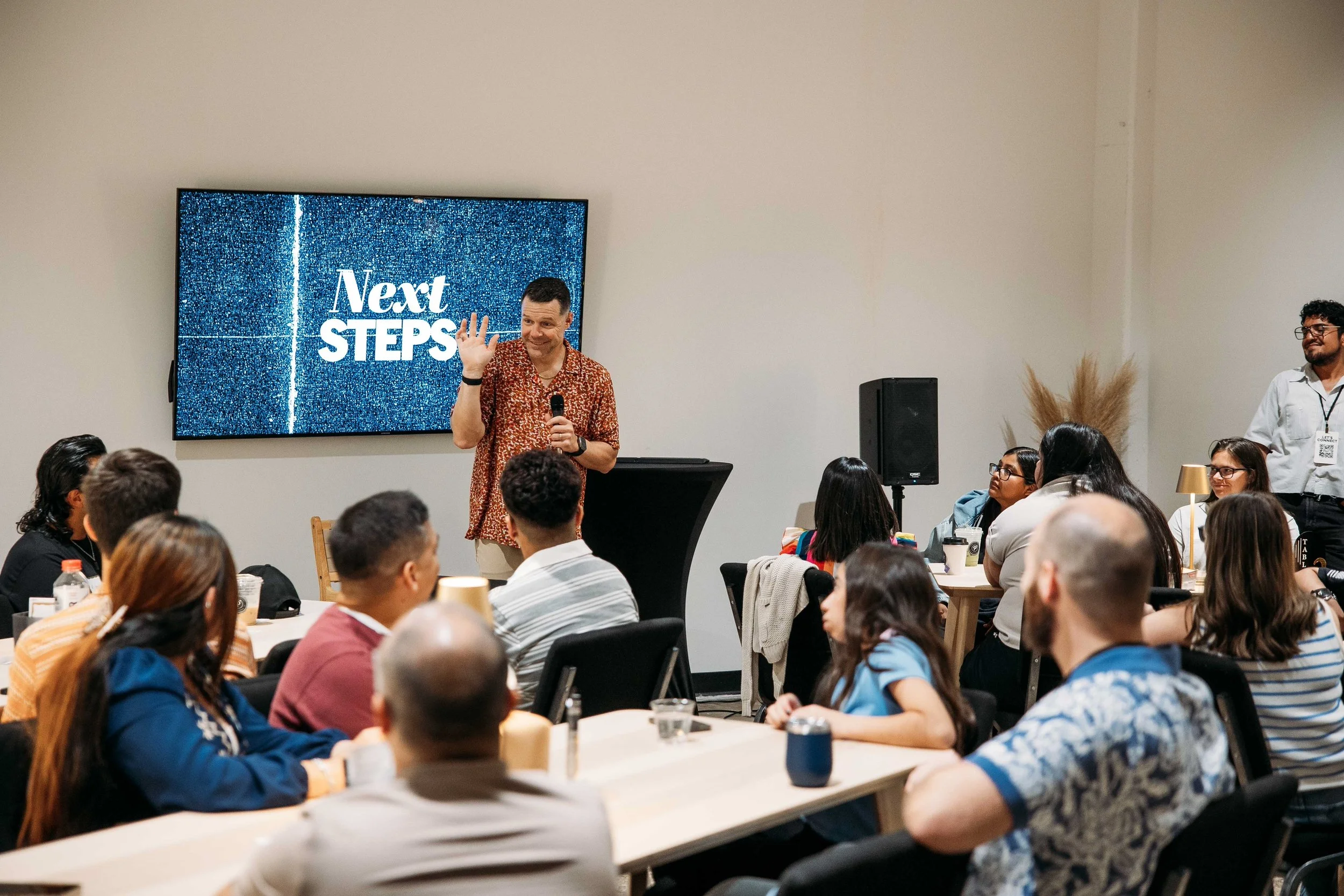 Pastor Brent Caddell teaching the Next Steps class at Pearl Street Church, San Antonio