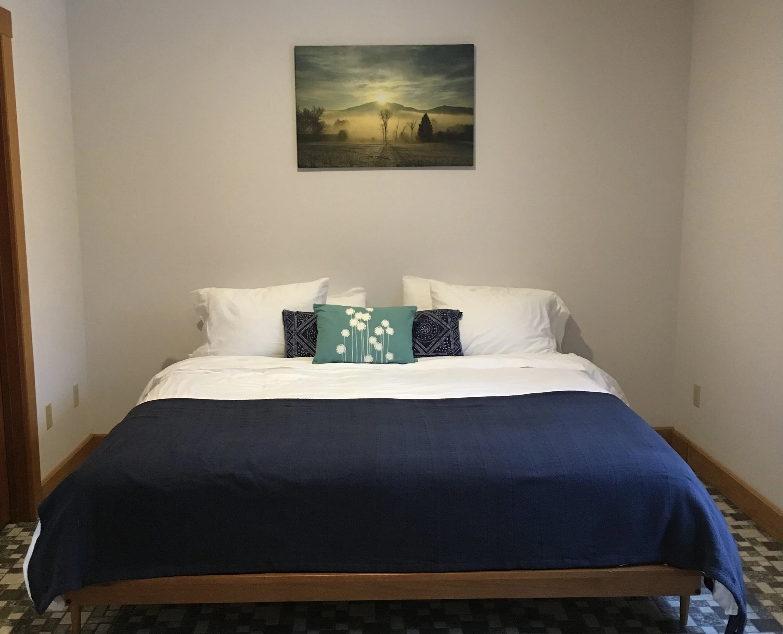 Master King Size Bed.jpg