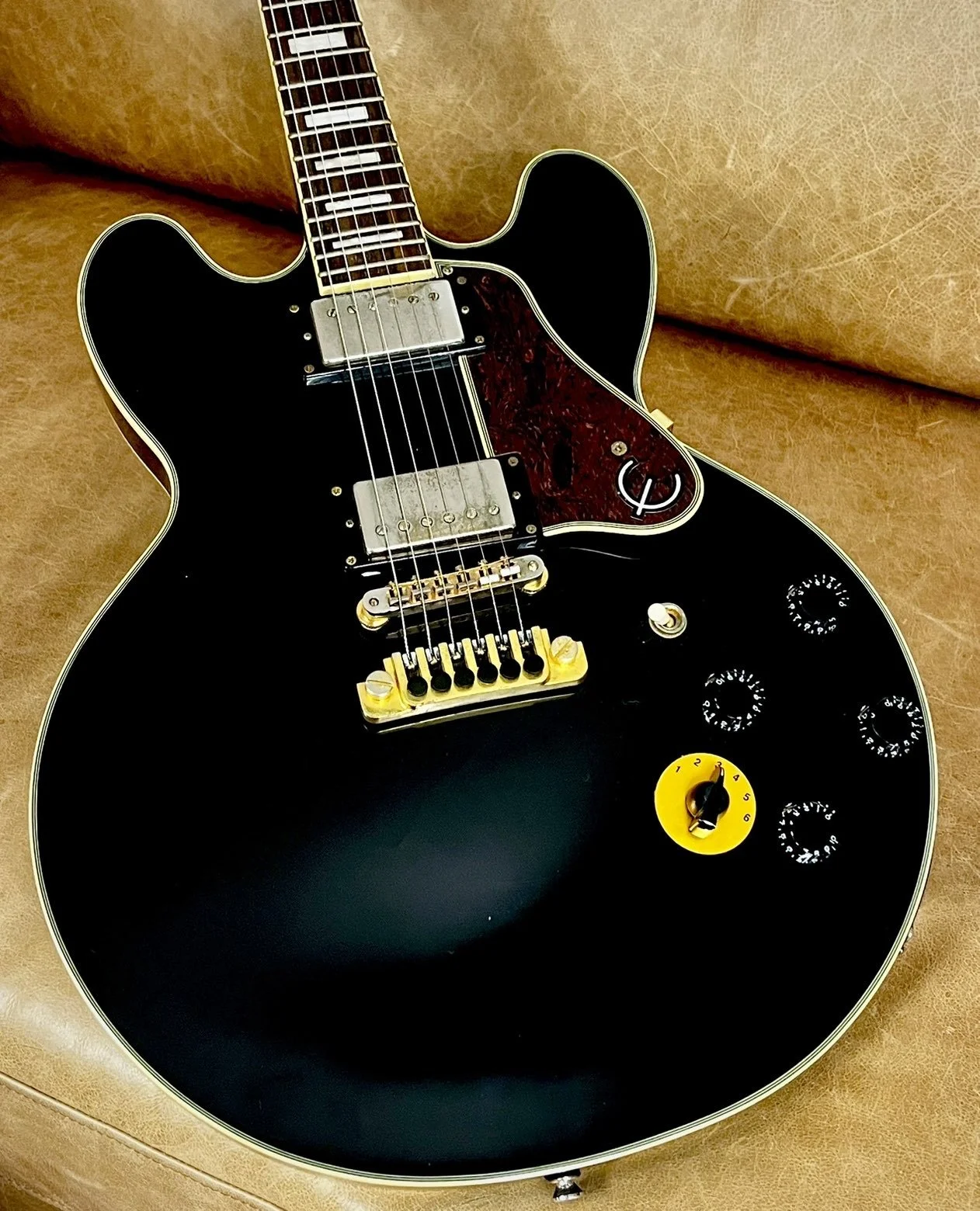 Epiphone ES-355 BB King Signature “Lucille”