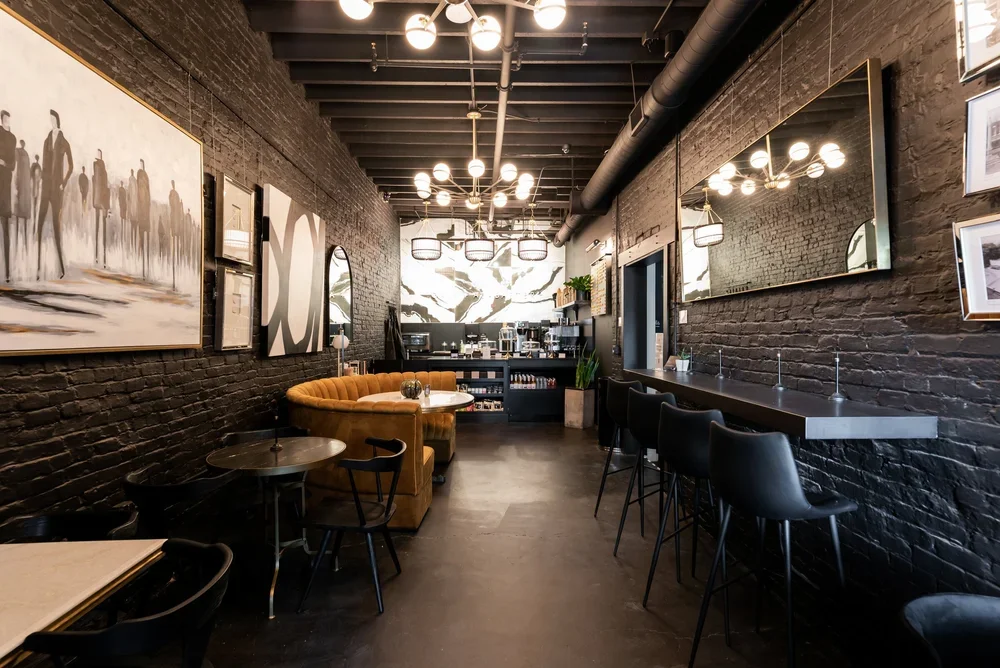 ONYX + ALABASTER Coffee Lounge