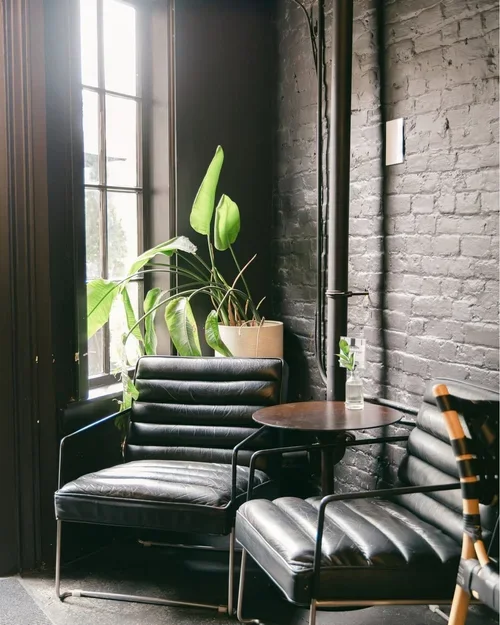 One+of+our+favorite+spots+in+the+coffee+lounge+to+sit+and+talk+and+enjoy+a+craft+coffee.+🖤+📍ON.webp