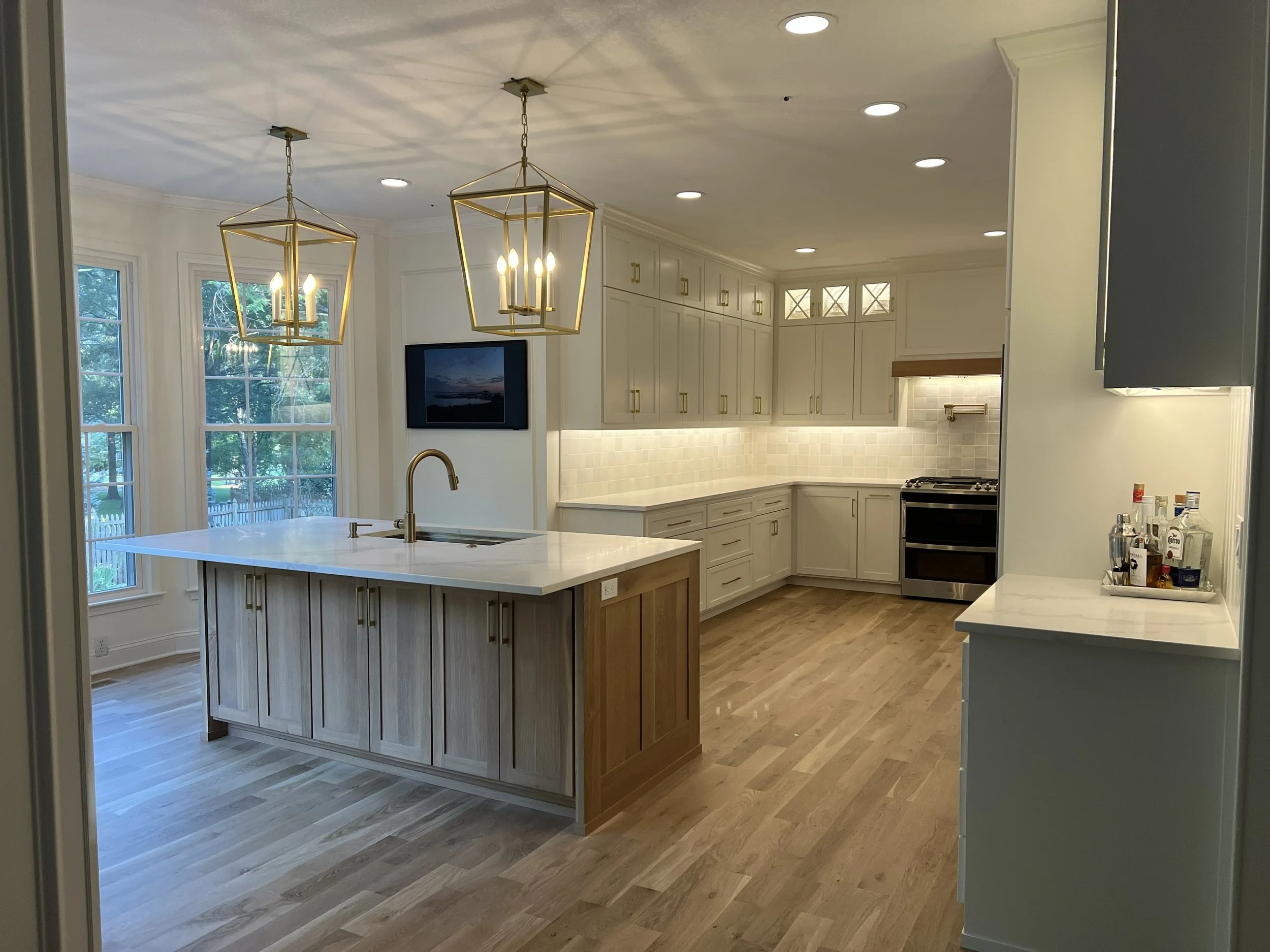 Kitchens & Bars