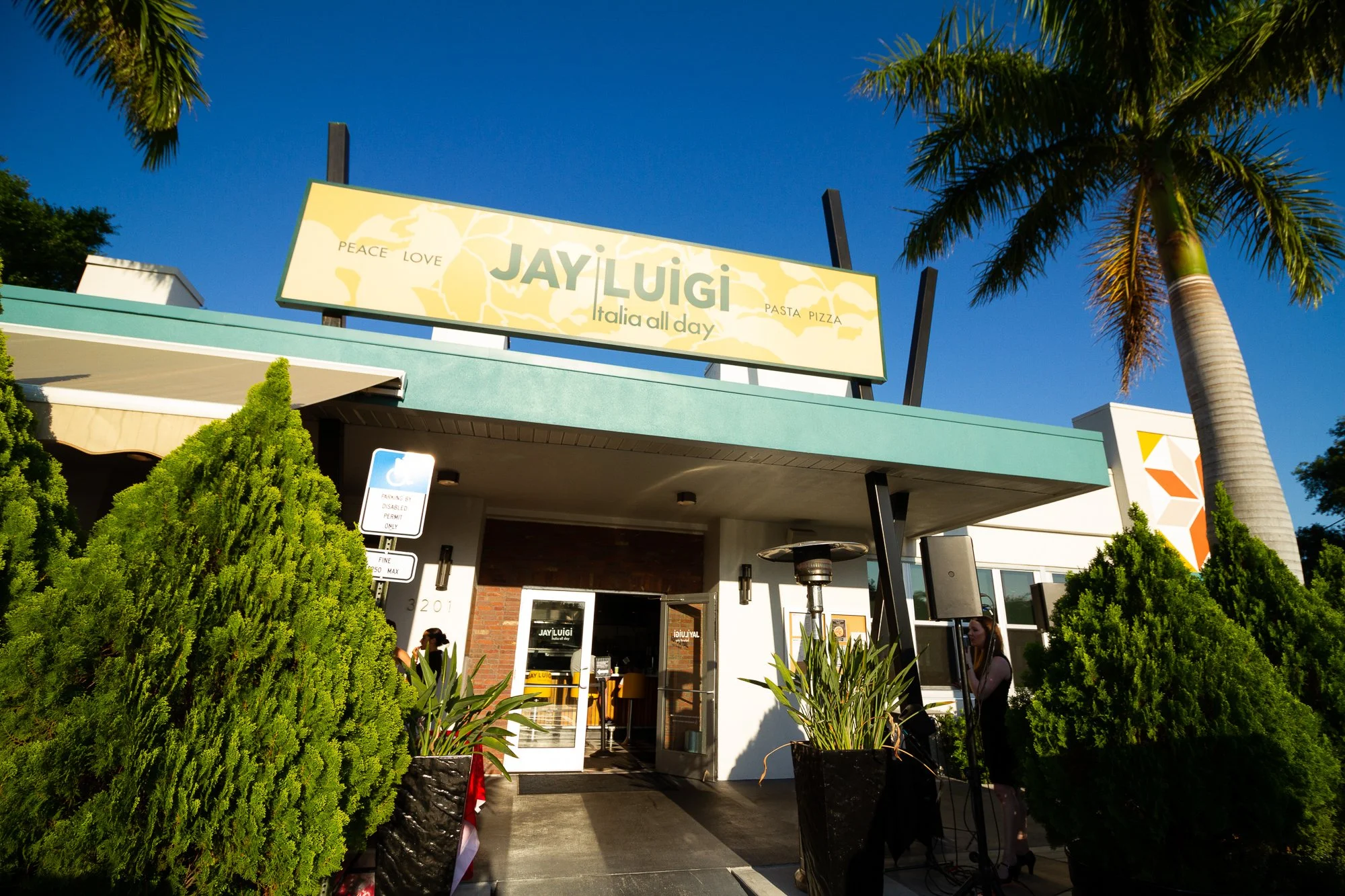 Yelp_JayLuigi_206.jpg