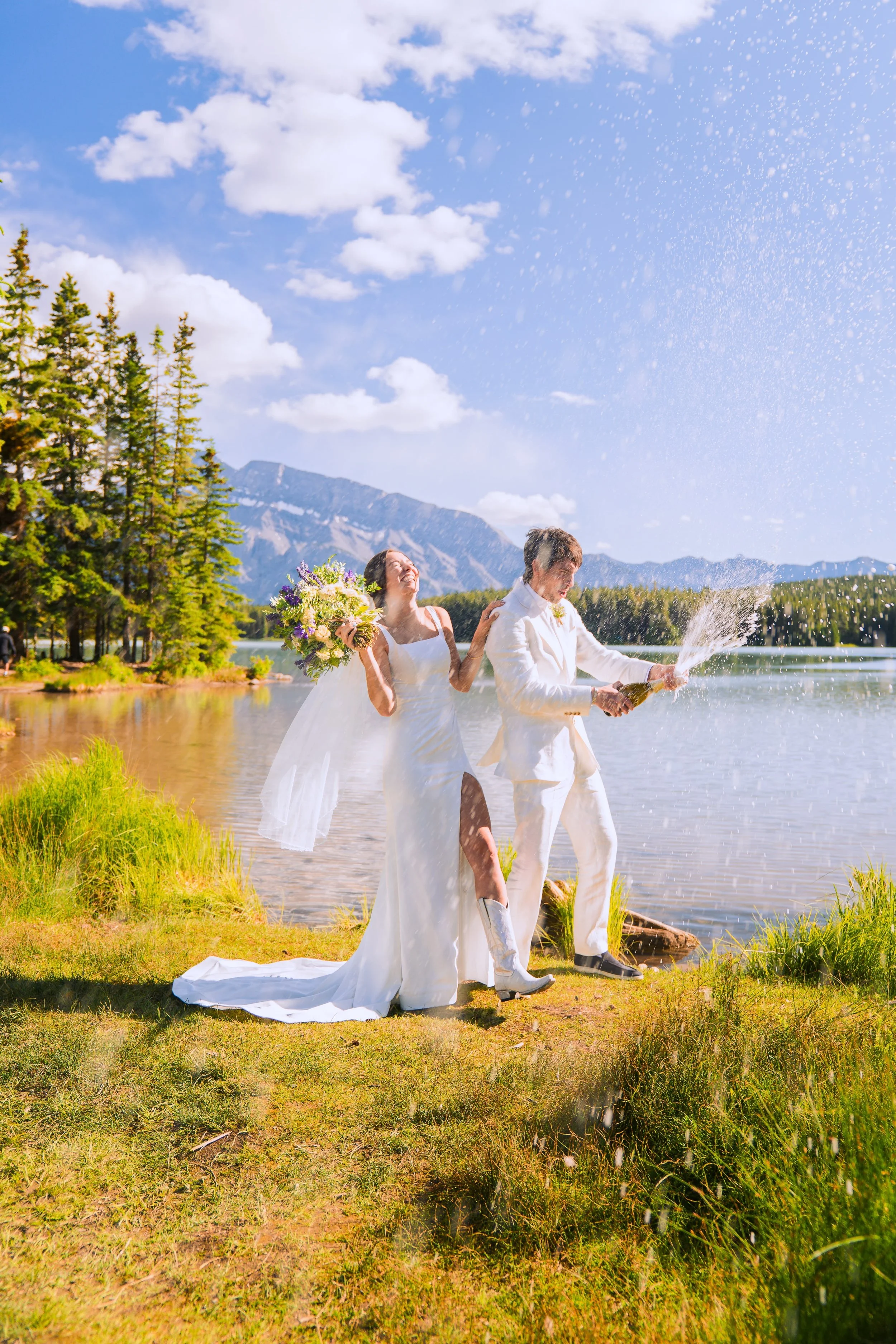 Oran & Shania 
"We had the joy of having the lads from Hook & Havoc come and serve at our wedding day. They were super easy to work with and a pleasure to have serving drinks for our guests! 
From the communication, prep to delivery. We were so happy