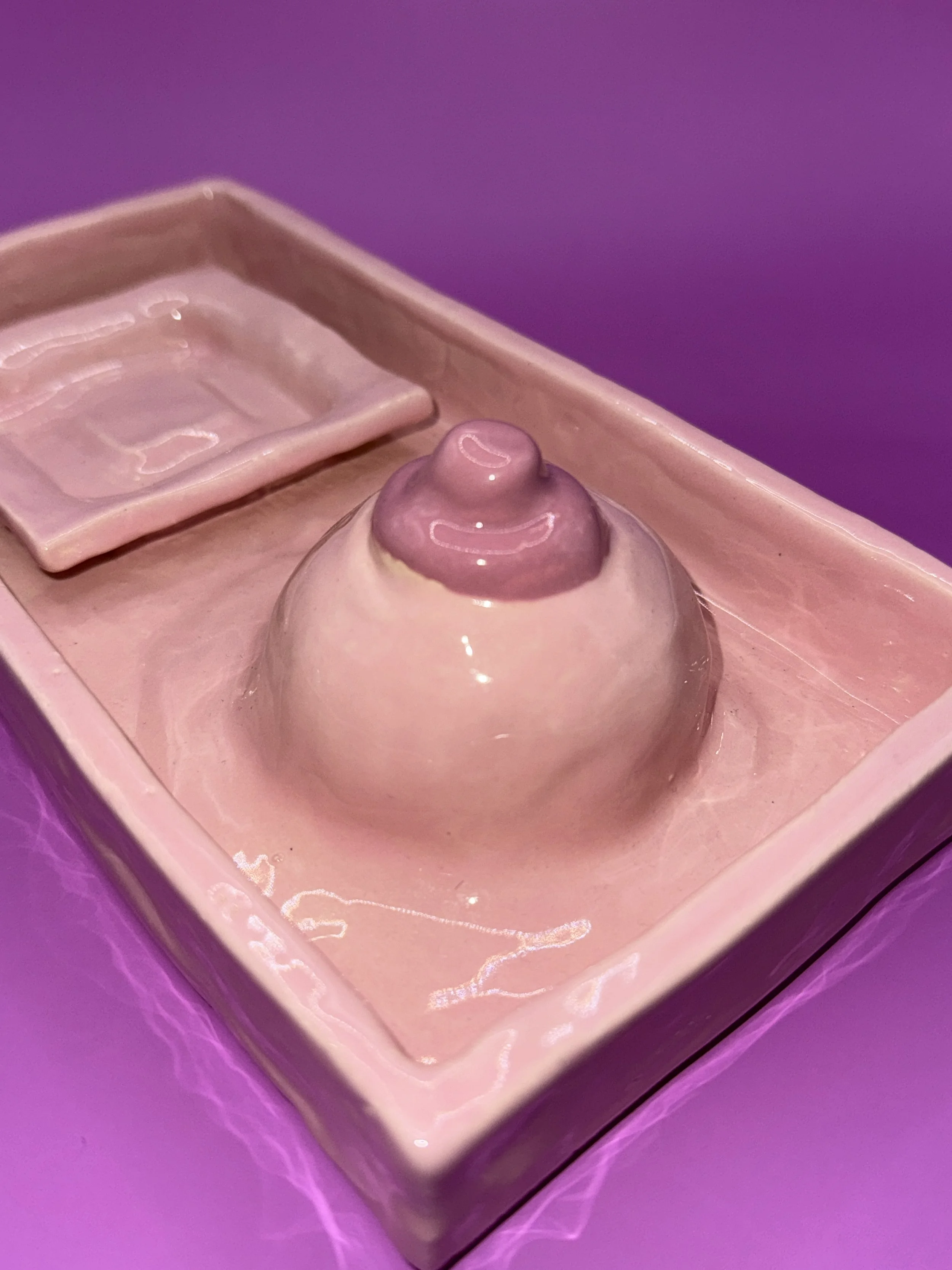 Titty Tray - Handmade and glazed ceramic - 23x12x6H cm - 2026