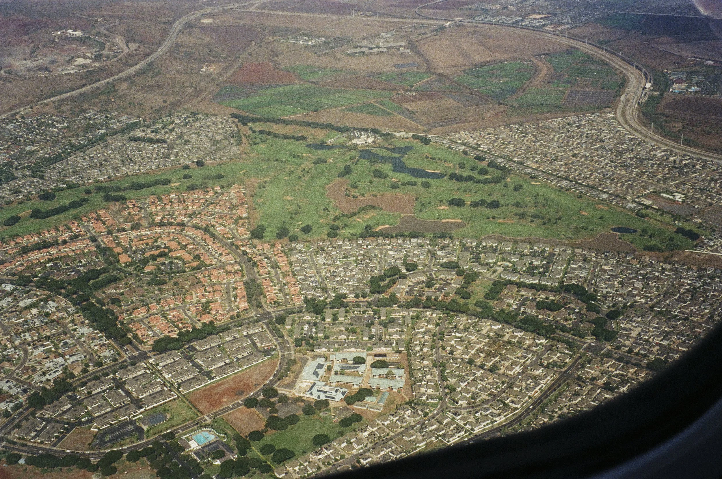 Flying into HNL, Oahu, HI - Jan. 2025, Kodak Portra 400