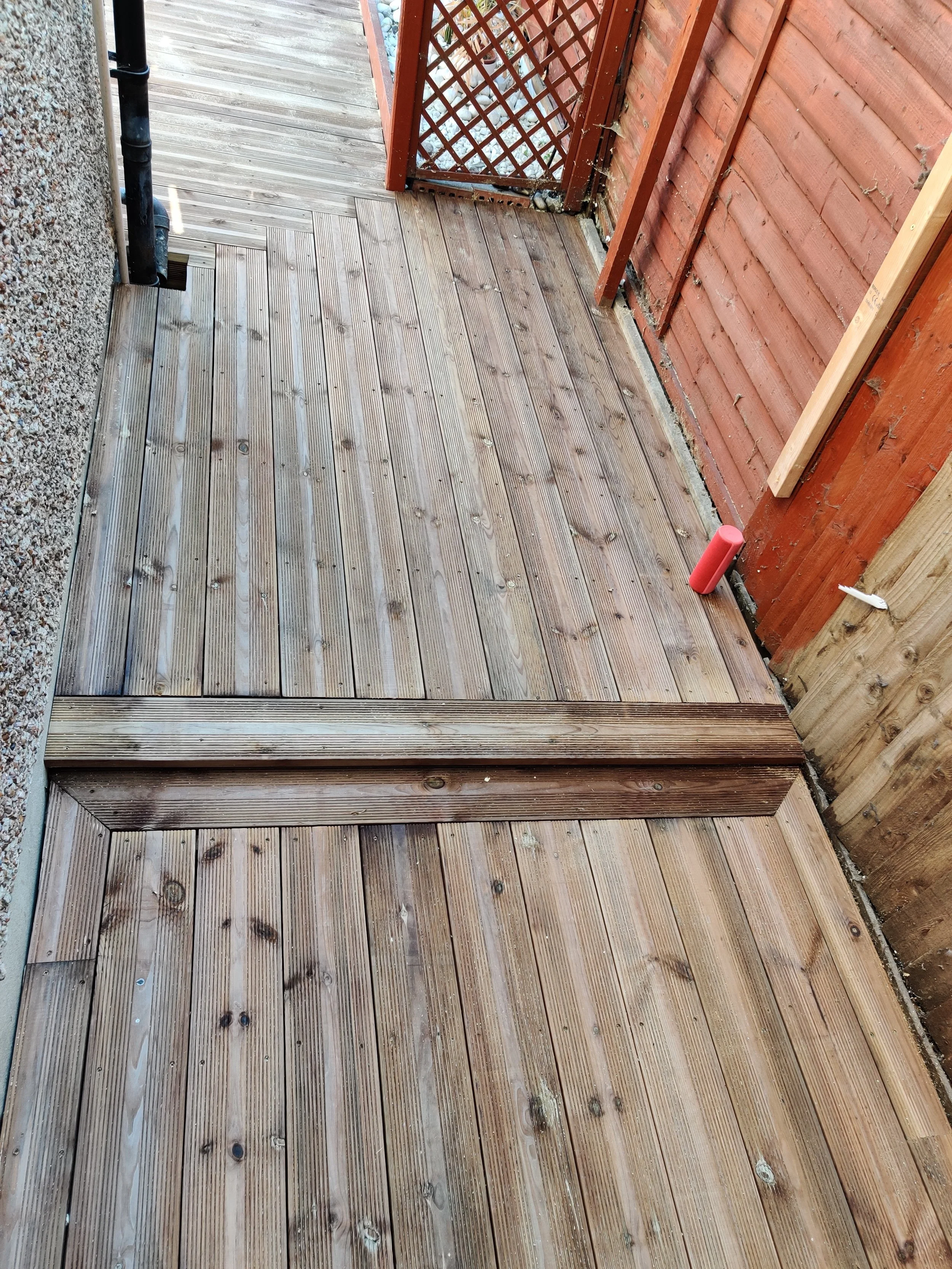 Decking2.jpg