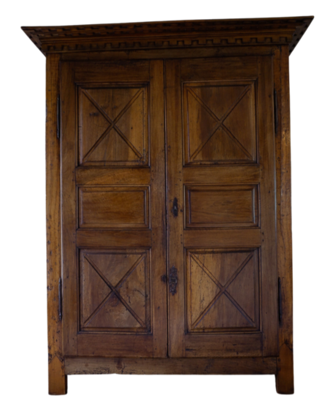 Solid%252BHardwood%252BArmoire.png