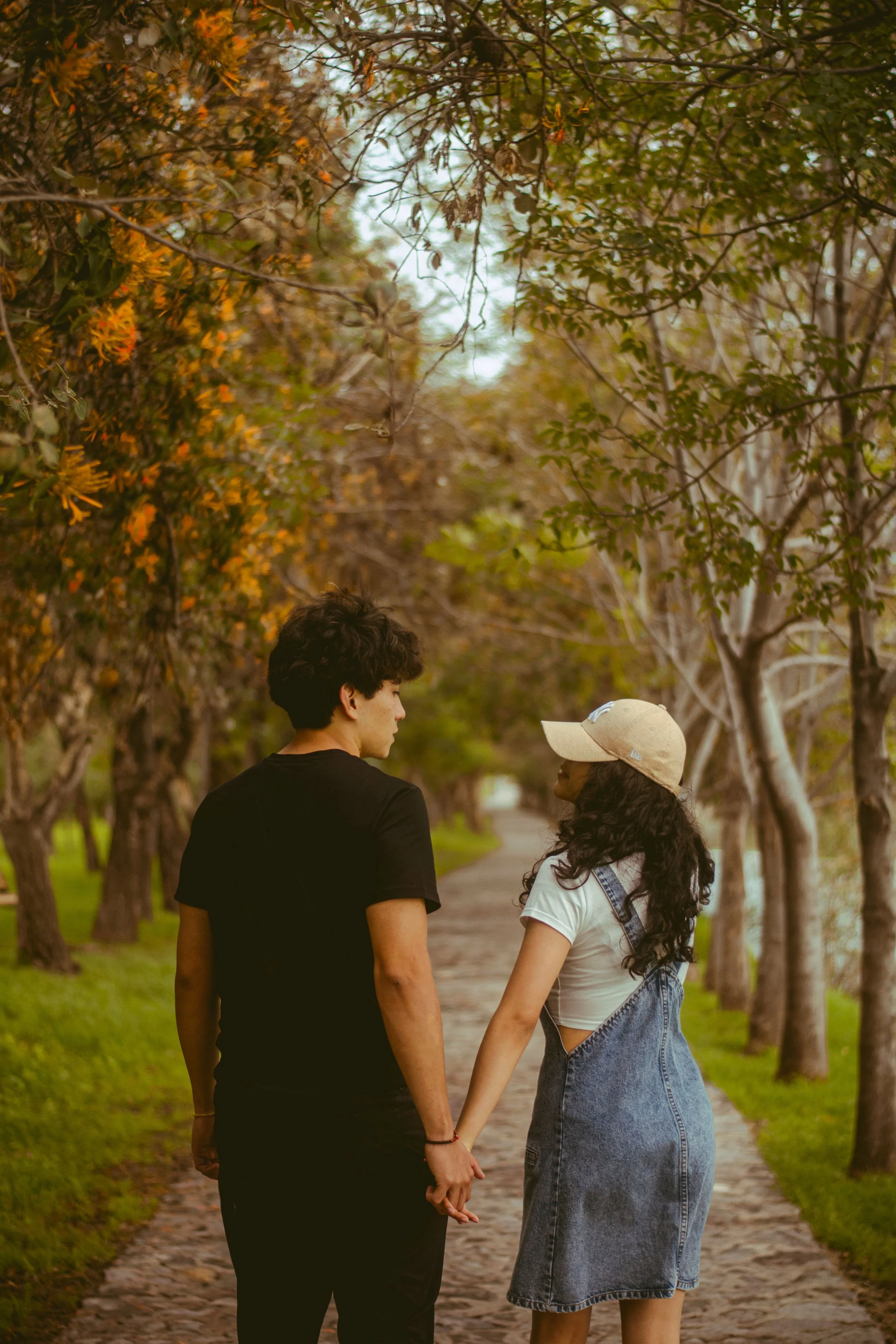 What Couples Therapy Actually Fixes (And What It Doesn't)