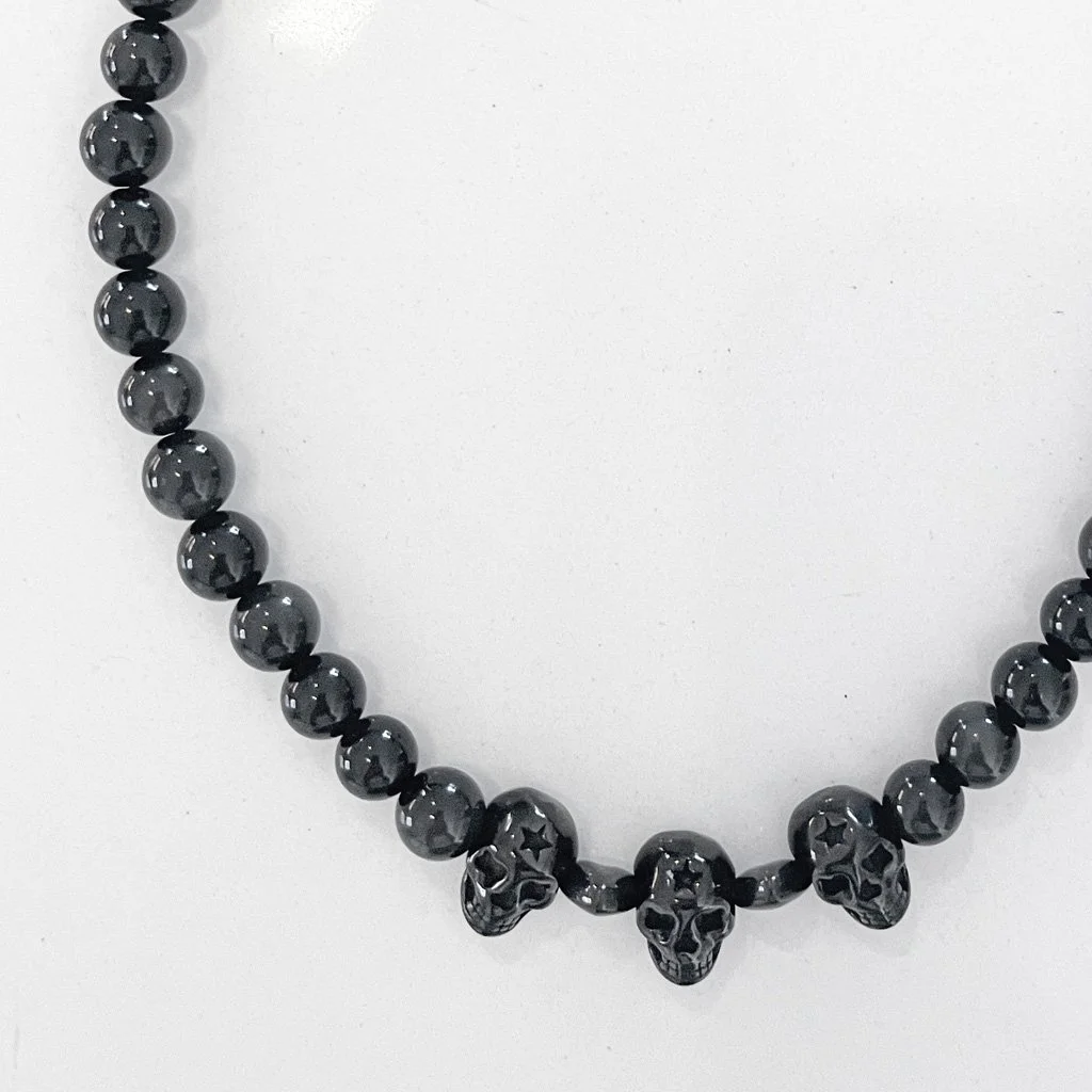 3 Skulls Choker