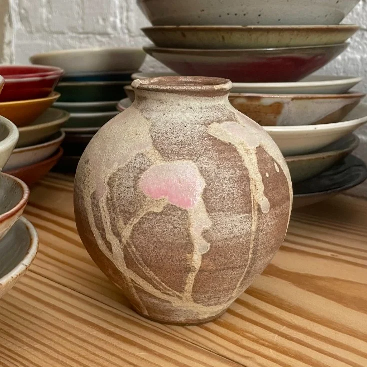 mini_dark_moon_vase.jpg