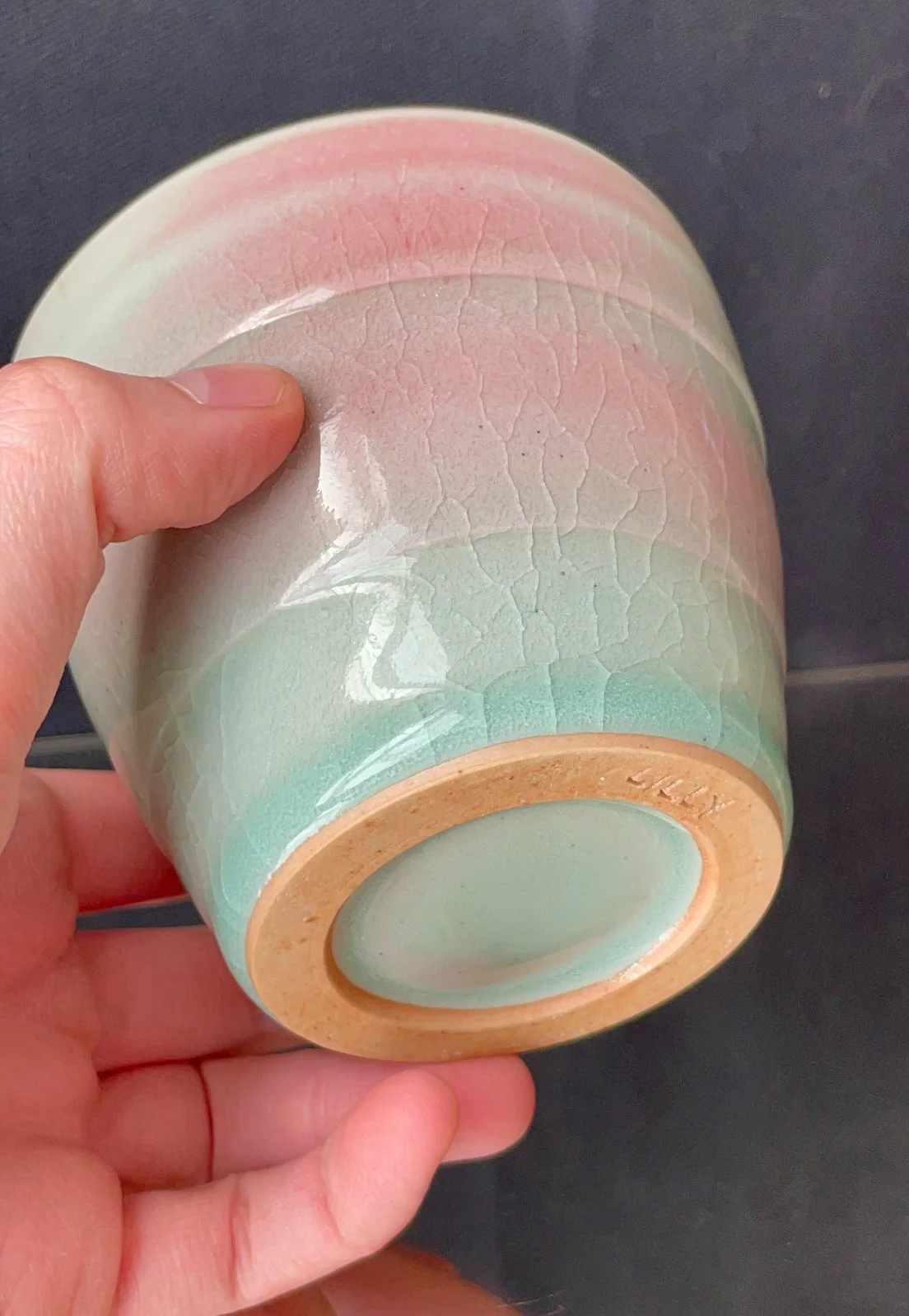 celadon_stepped_cup_5.jpg