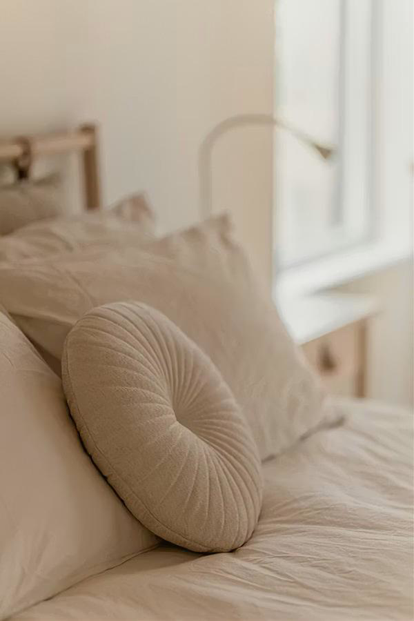 The Ideal Summer Bedding Setup for Cool, Dry Sleep in Canada