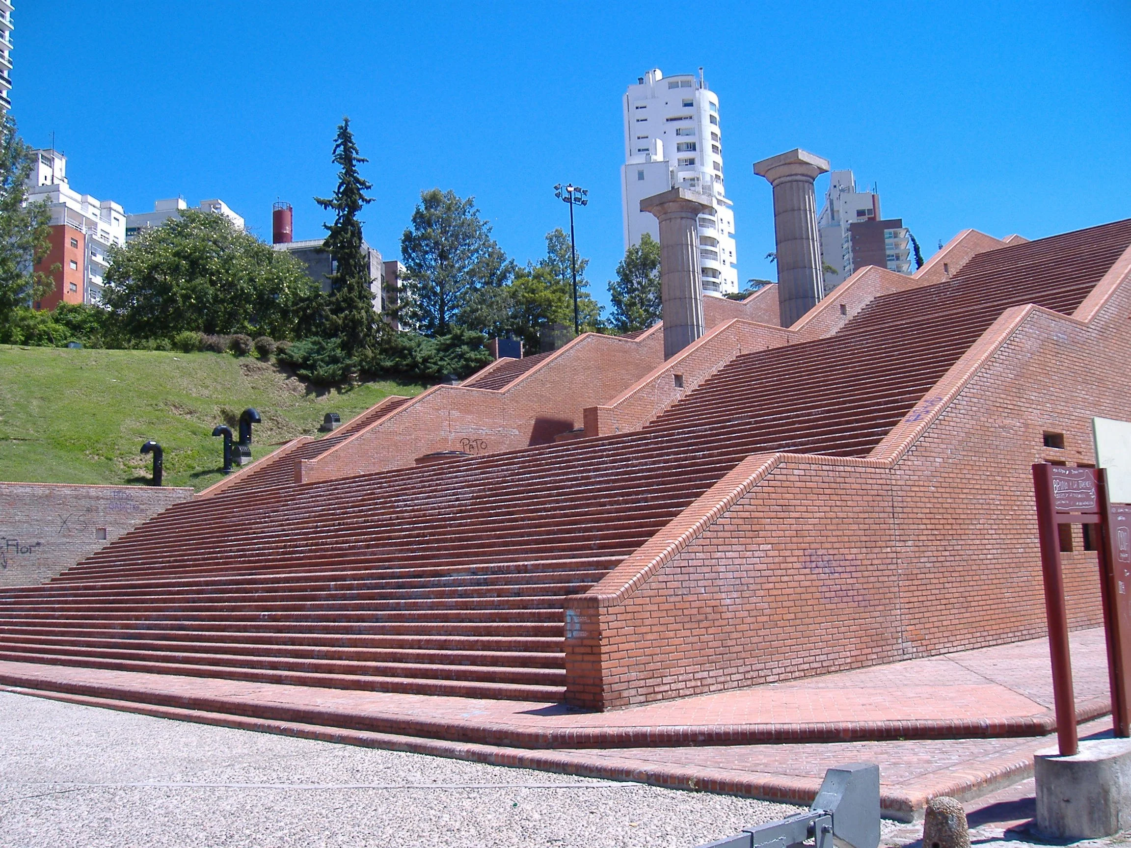Parque_España_Rosario_2.jpg