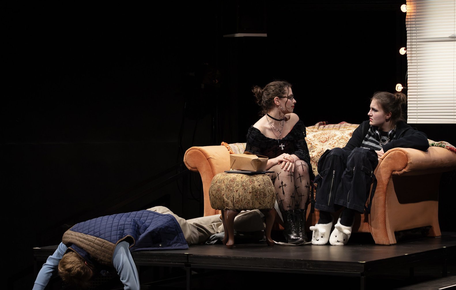 Faith Wendel and Annie Morrison in the Roommate
