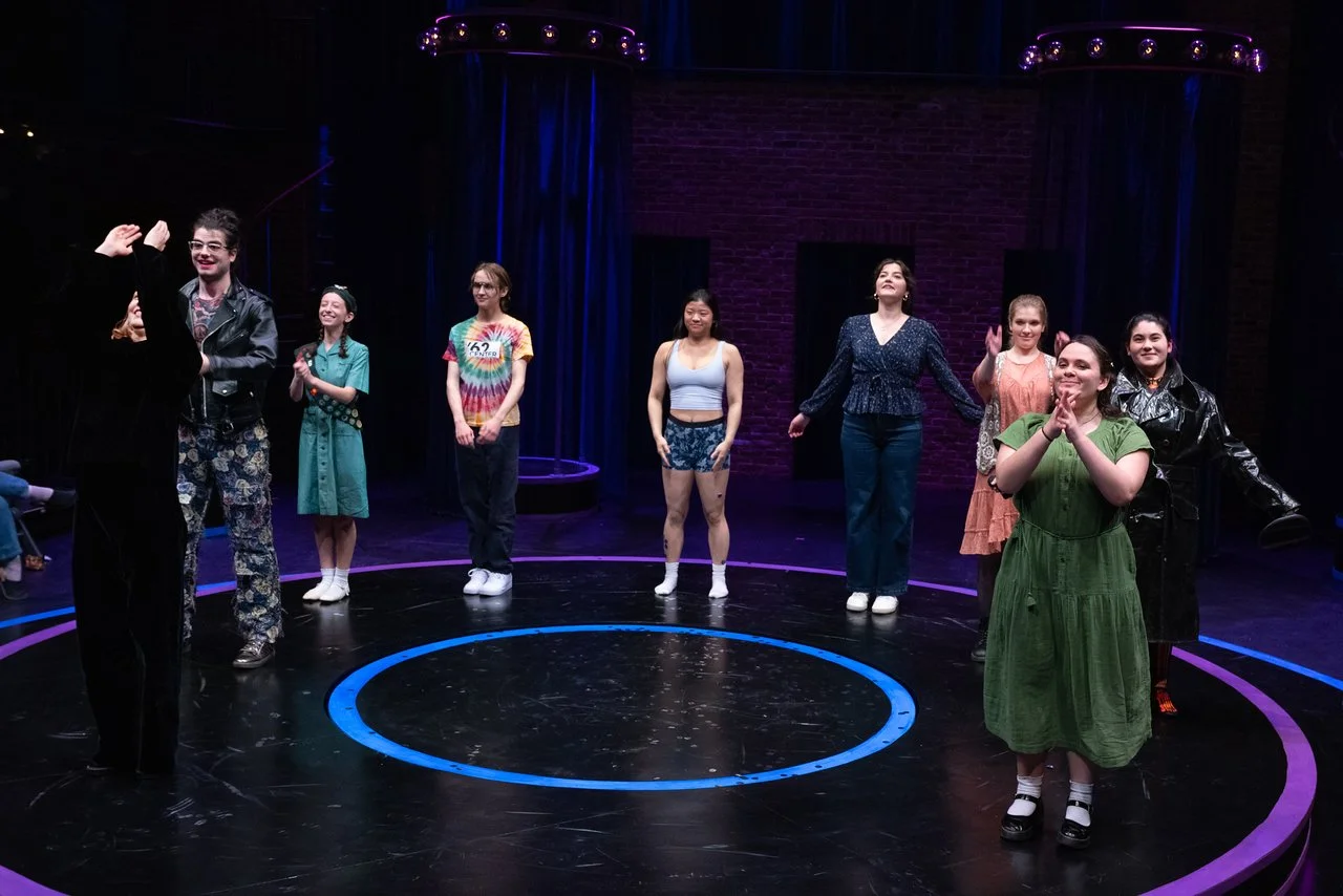 The cast of Everybody