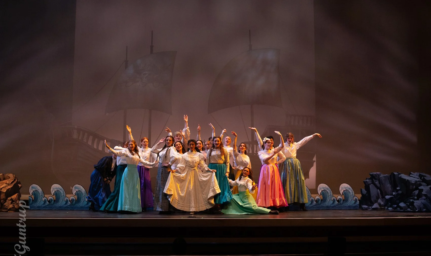 FINALE ENSAMBLE