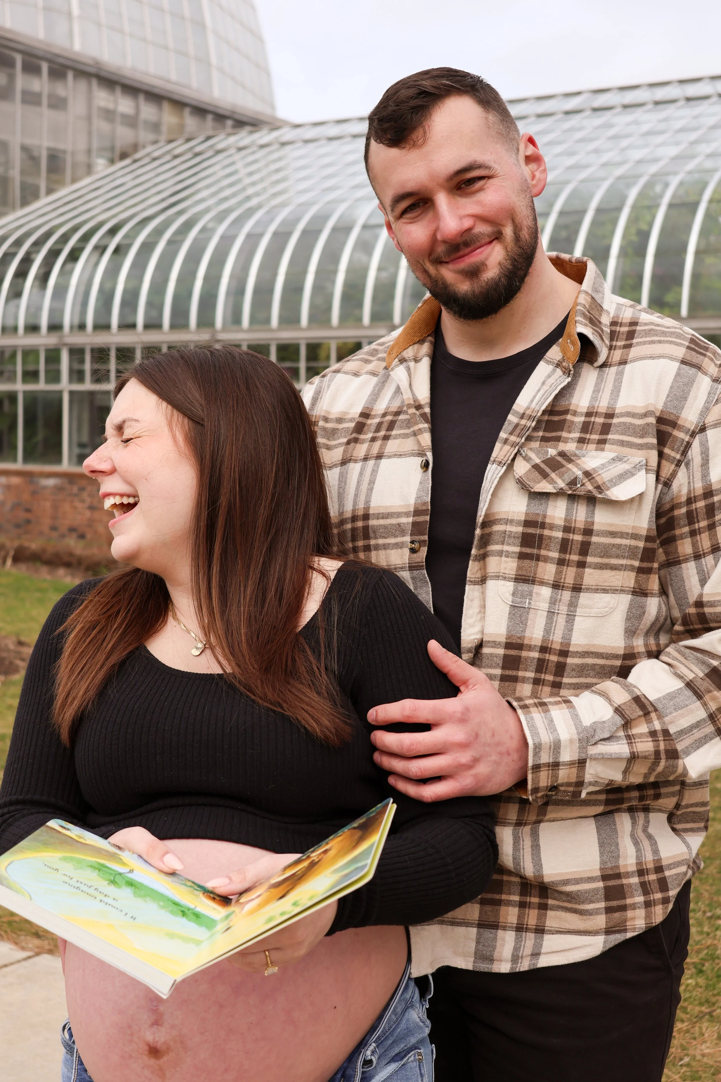 2026-3-21 Larissa & Kyle Maternity-123.jpg