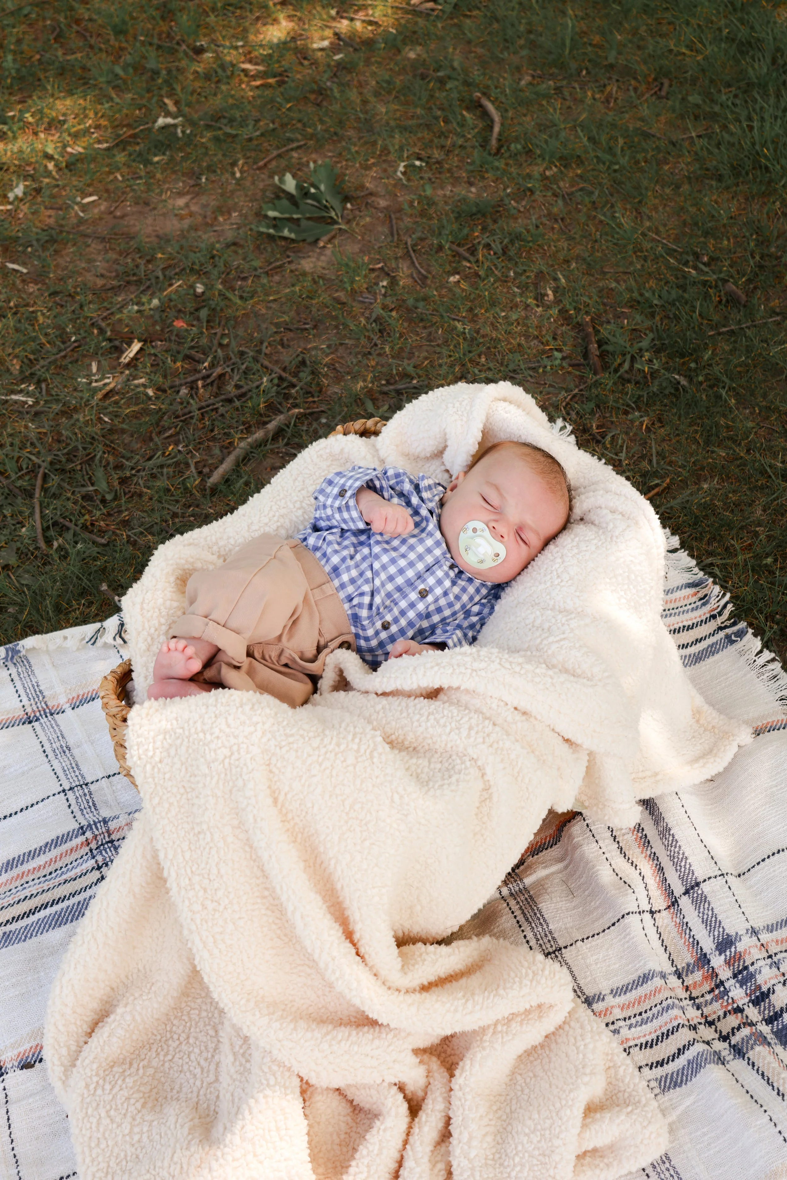 2026-6-2 Larissa&Kyle Family-20.jpg