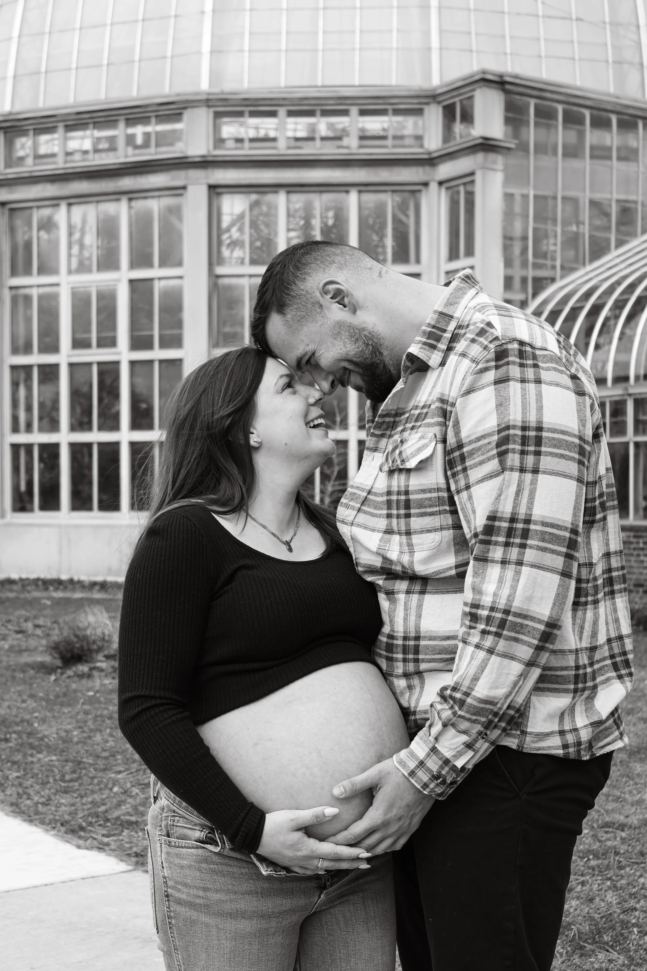 2026-3-21 Larissa & Kyle Maternity-112.jpg