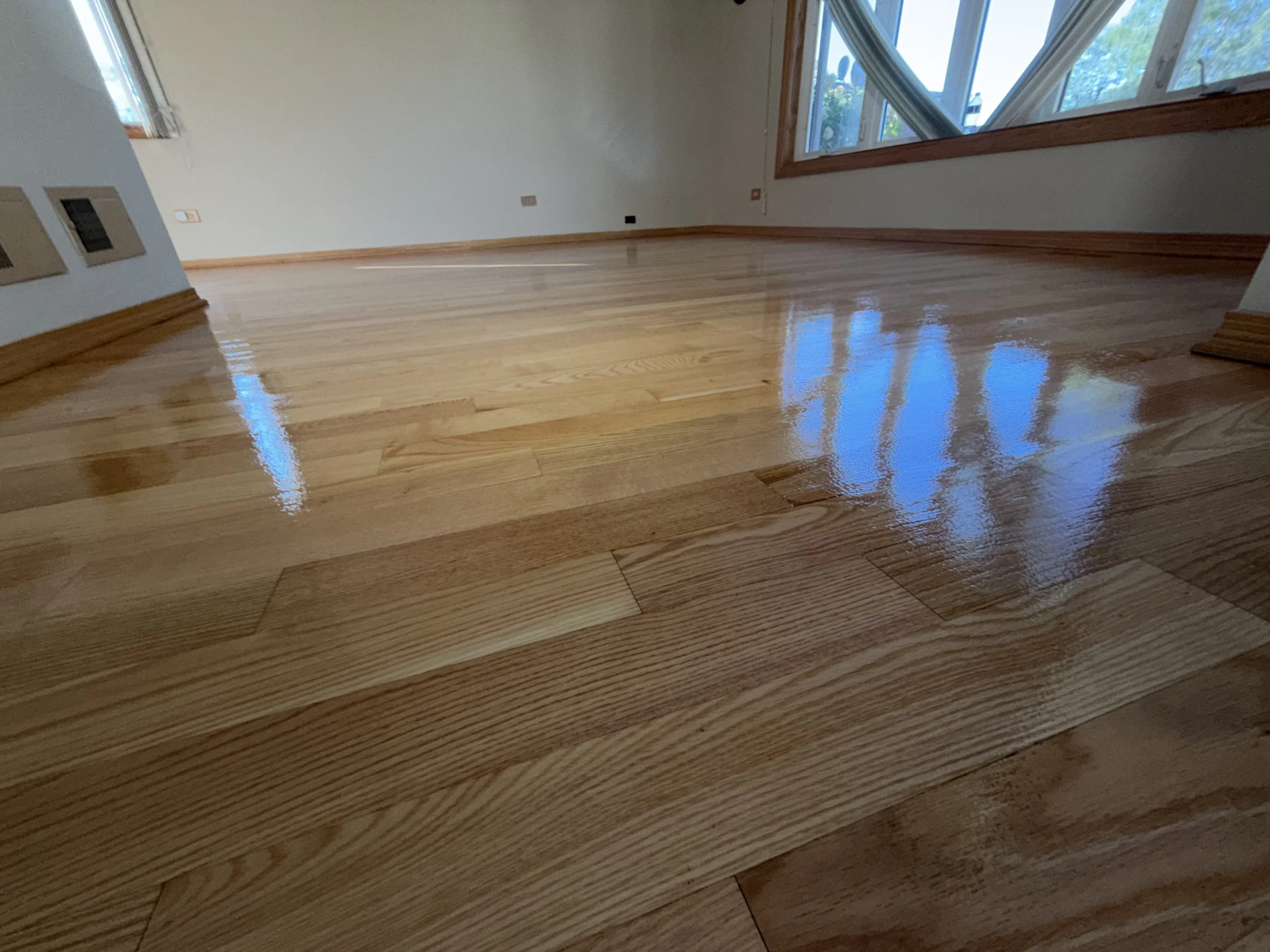 Refinished hardwood floor in Prairie Grove, IL