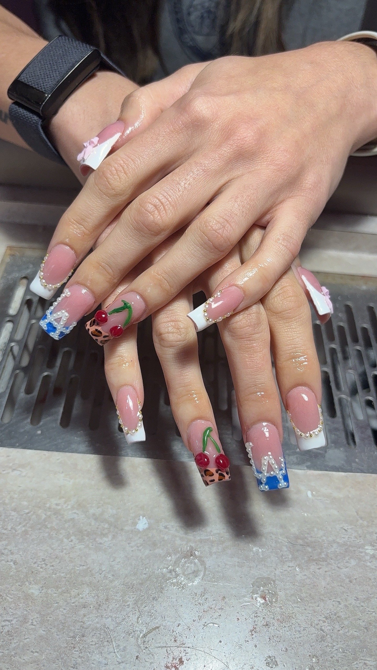Acrylic Set - Trendy Nail Style