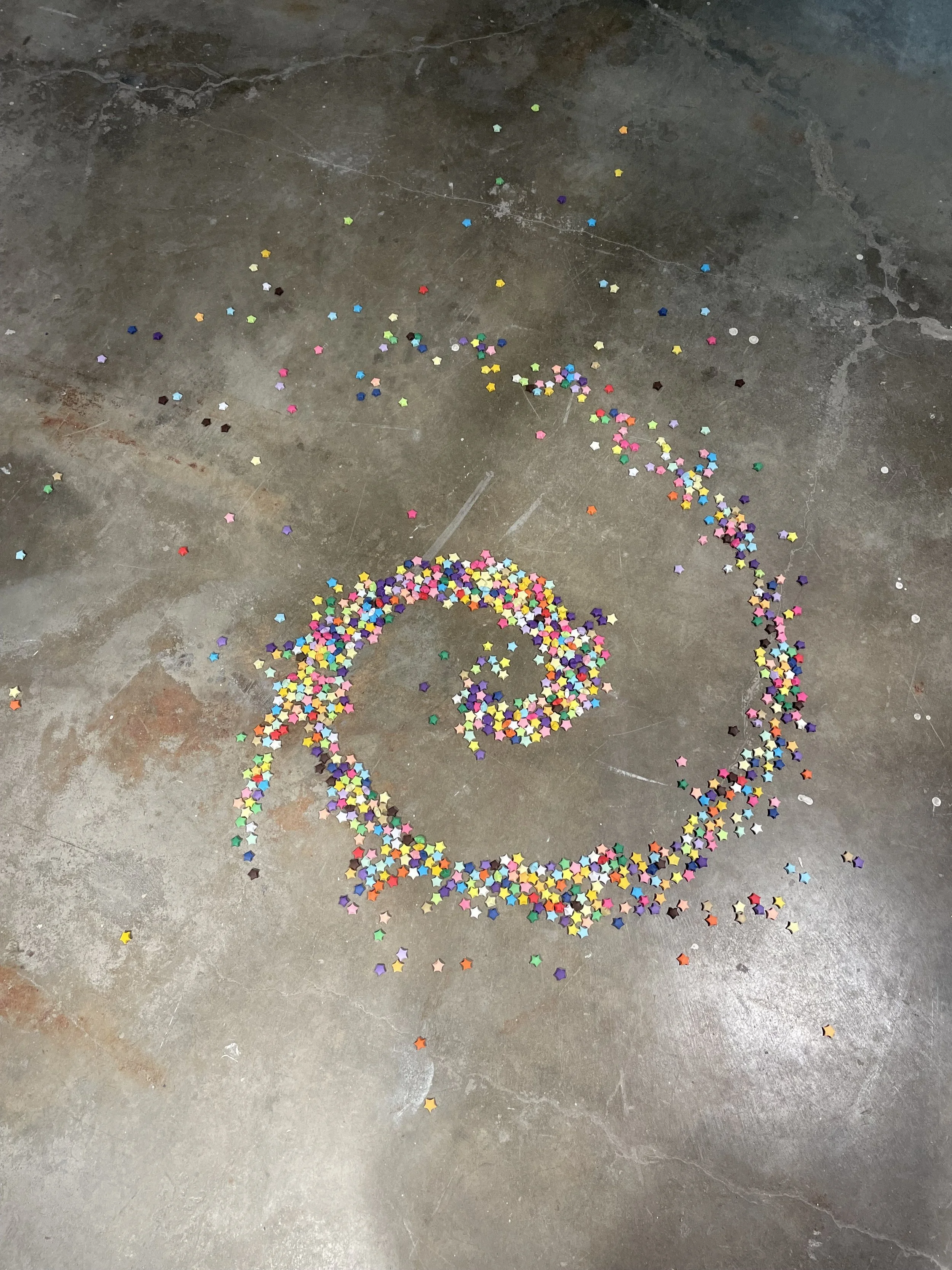 Beginning of a Paper Star Universe, 2023, 1000 origami stars