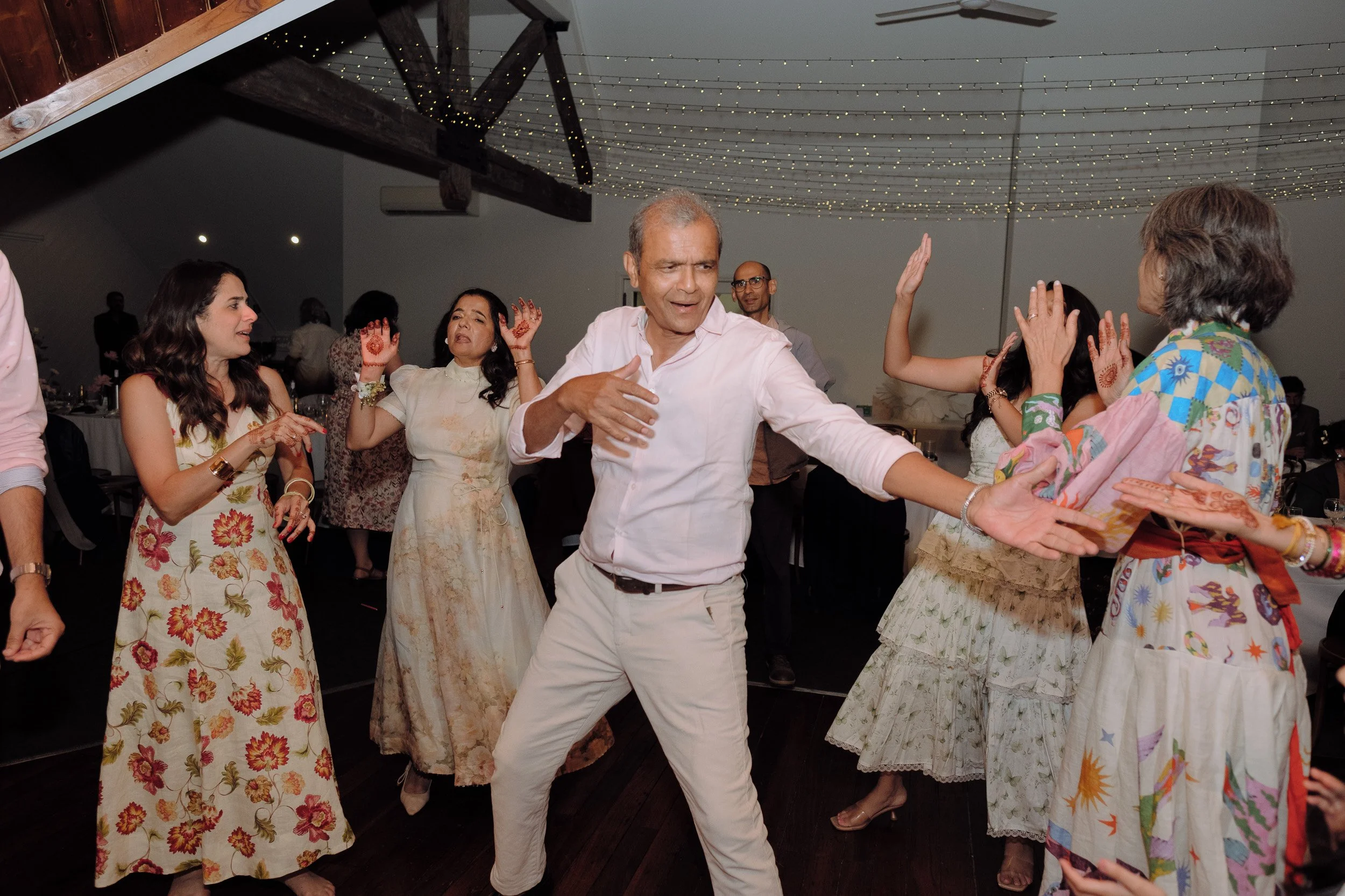 clevelandsstate-wedding-photographer-gurvinder-nirmaan-160.jpg