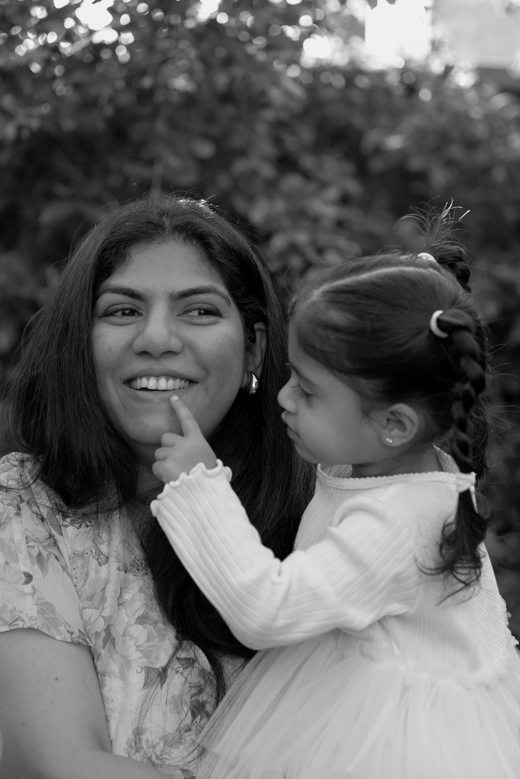 melbourne-family-session-tarneit-gurvinder-nirmaan-photography-4.jpg