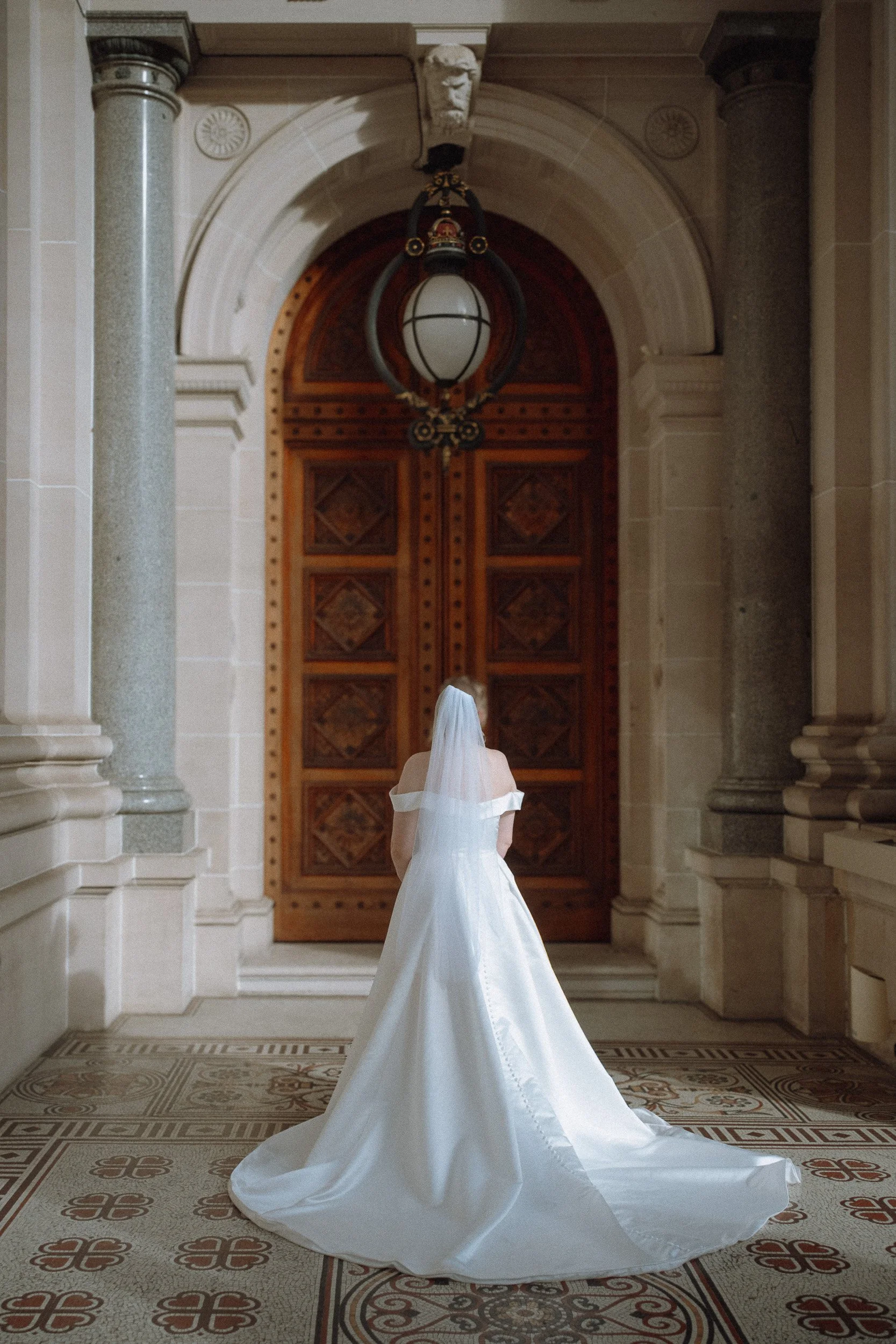 melbourne-elopement-widser-hotel-fitzroygarden-gurvinder-nirmaan-photography-62.jpg
