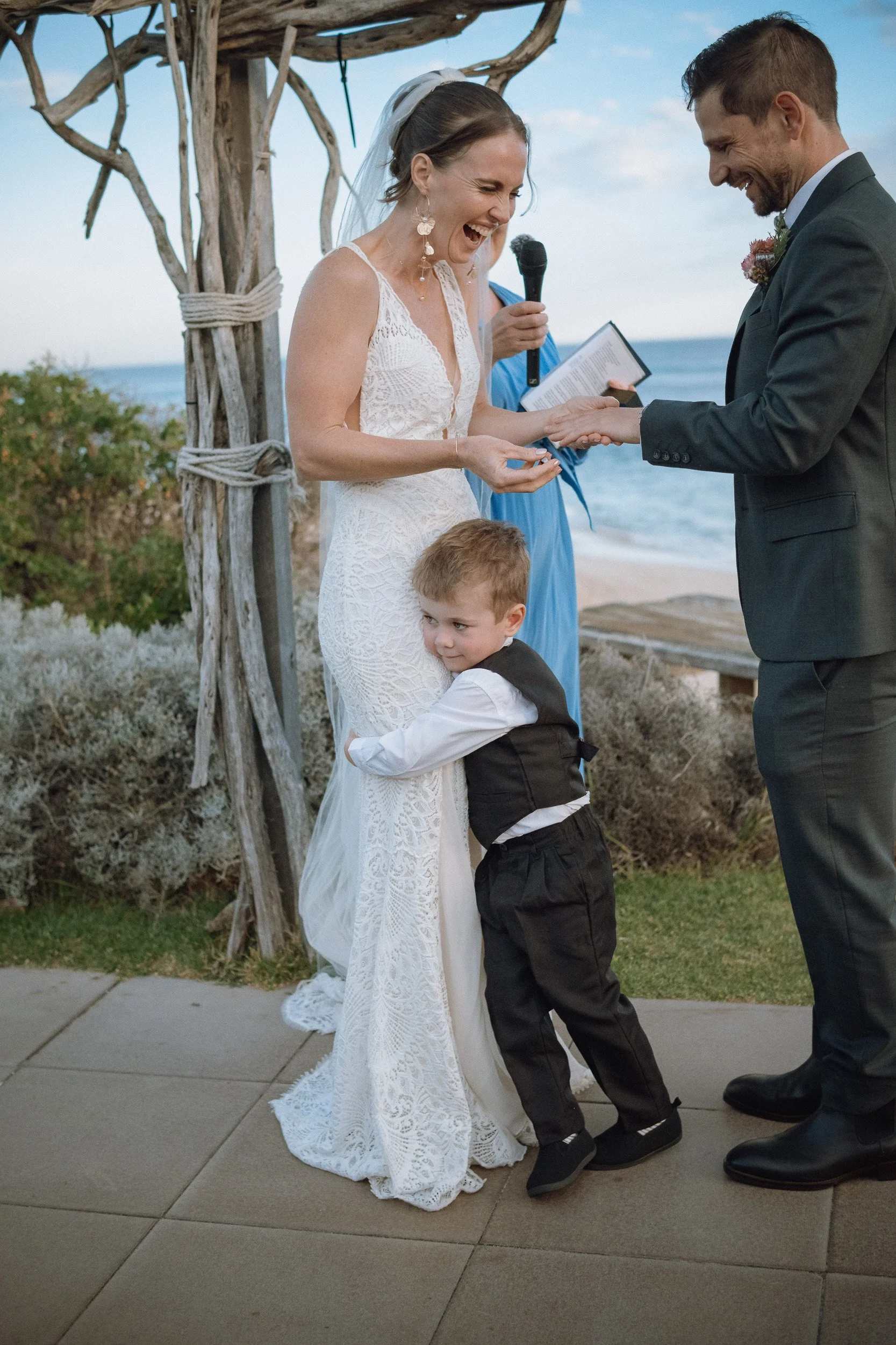 sorrento-wedding-photographer-gurvinder-nirmaan-38.jpg