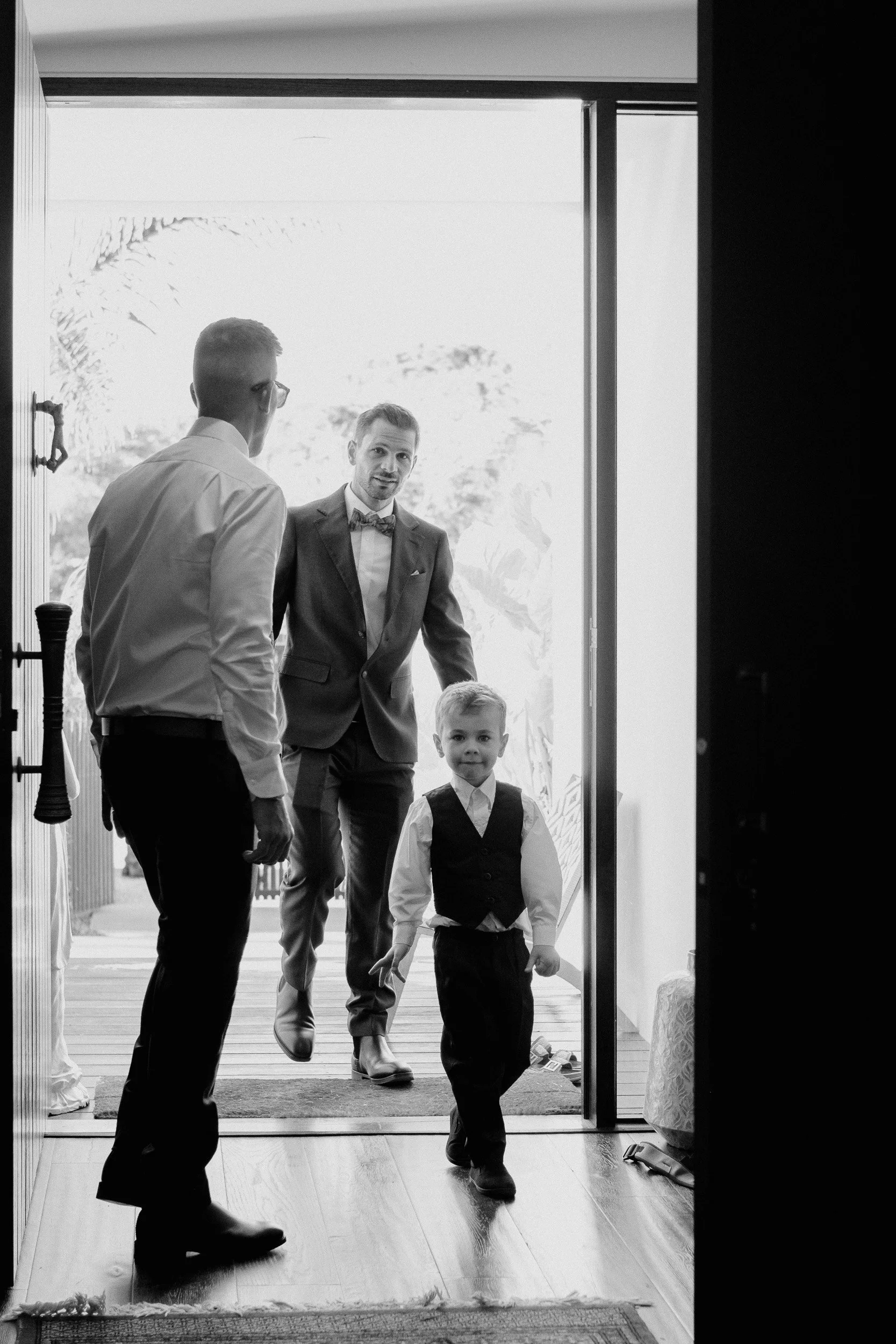 sorrento-wedding-photographer-gurvinder-nirmaan-11.jpg