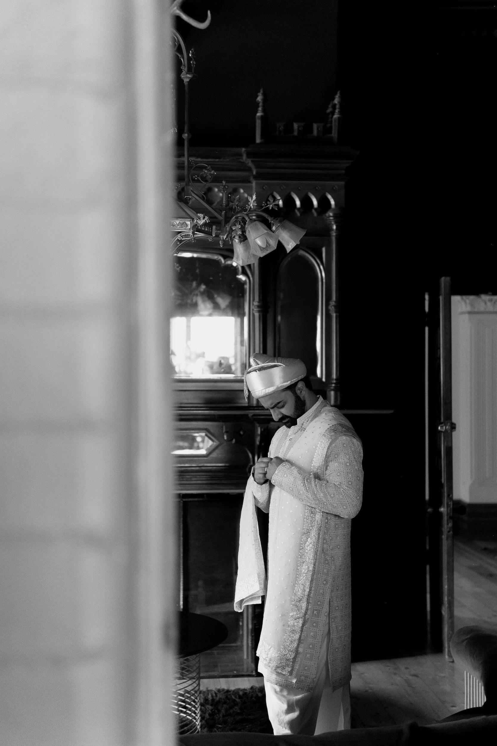 clevelandsstate-wedding-photographer-gurvinder-nirmaan-30.jpg