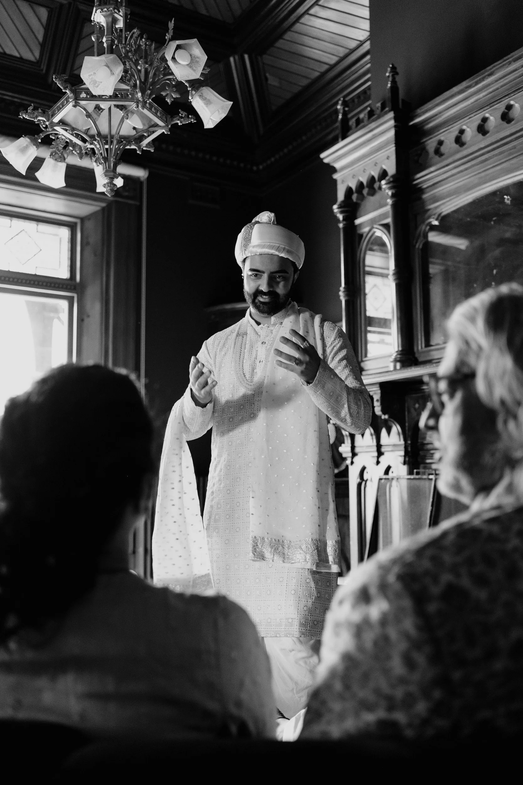 clevelandsstate-wedding-photographer-gurvinder-nirmaan-24.jpg