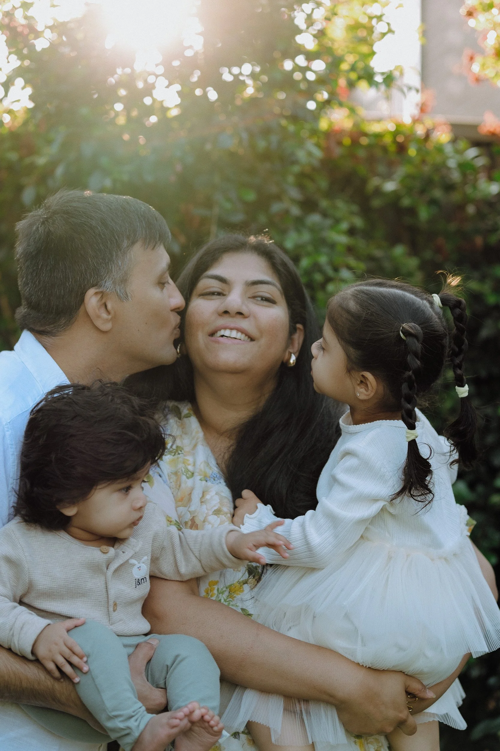 melbourne-family-session-tarneit-gurvinder-nirmaan-photography-5.jpg