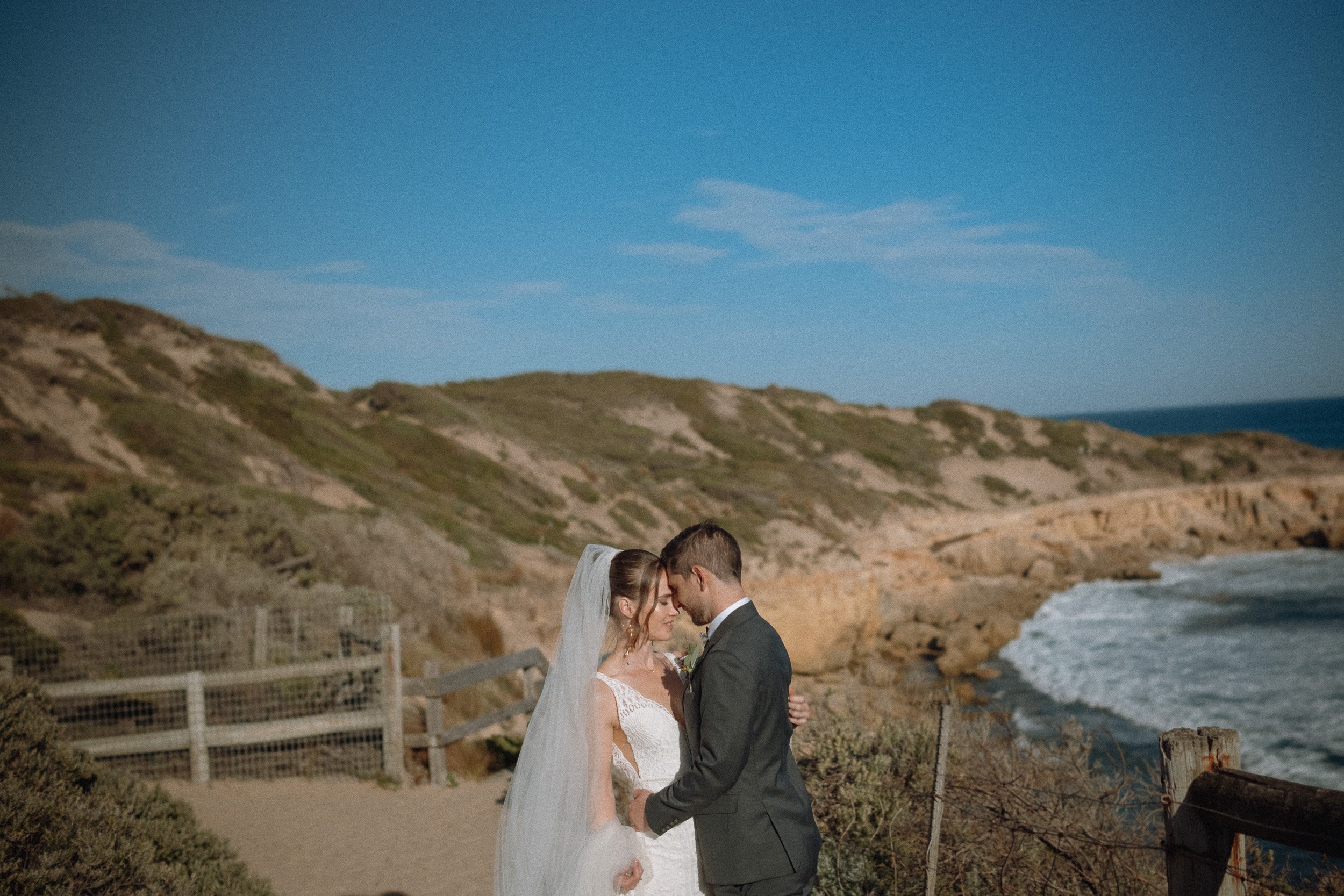 sorrento-wedding-photographer-gurvinder-nirmaan-27.jpg