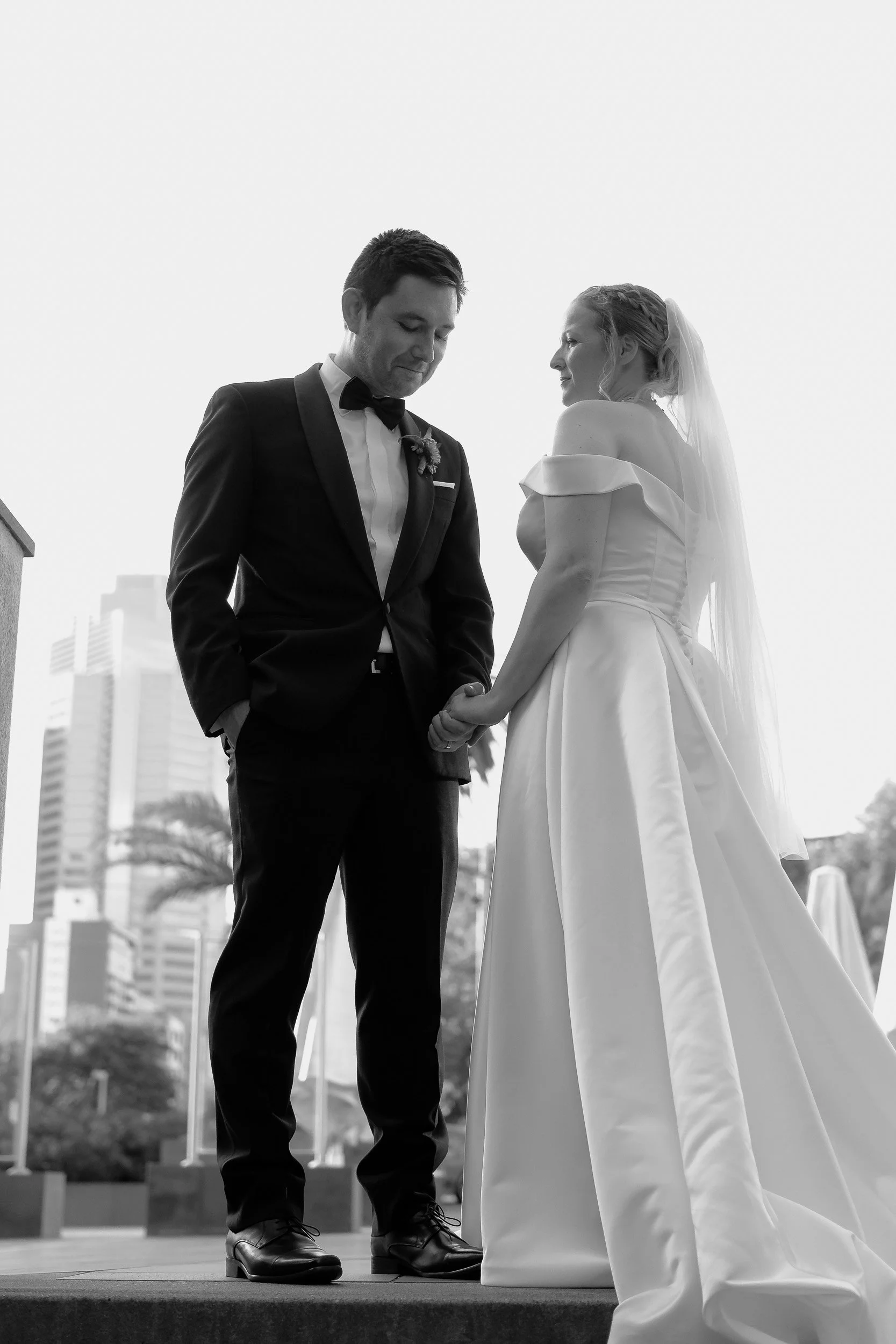 melbourne-elopement-widser-hotel-fitzroygarden-gurvinder-nirmaan-photography-70.jpg
