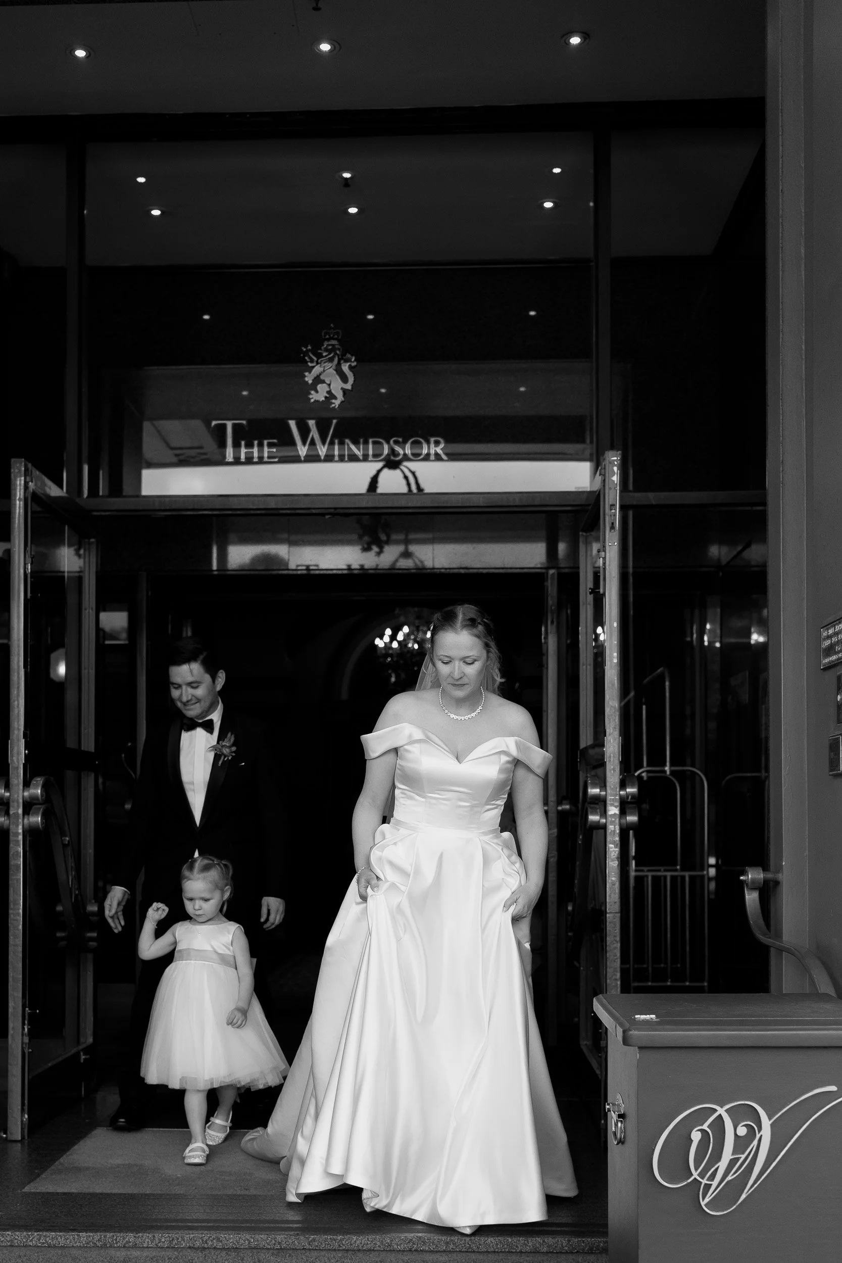 melbourne-elopement-widser-hotel-fitzroygarden-gurvinder-nirmaan-photography-23.jpg