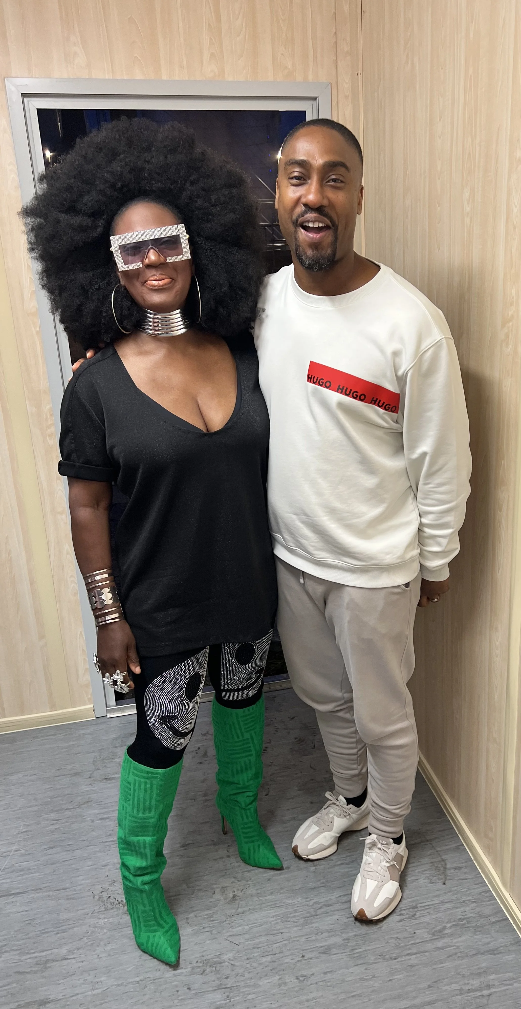 Jackie Sangster & Simon Webbe (Blue) in  Budapest