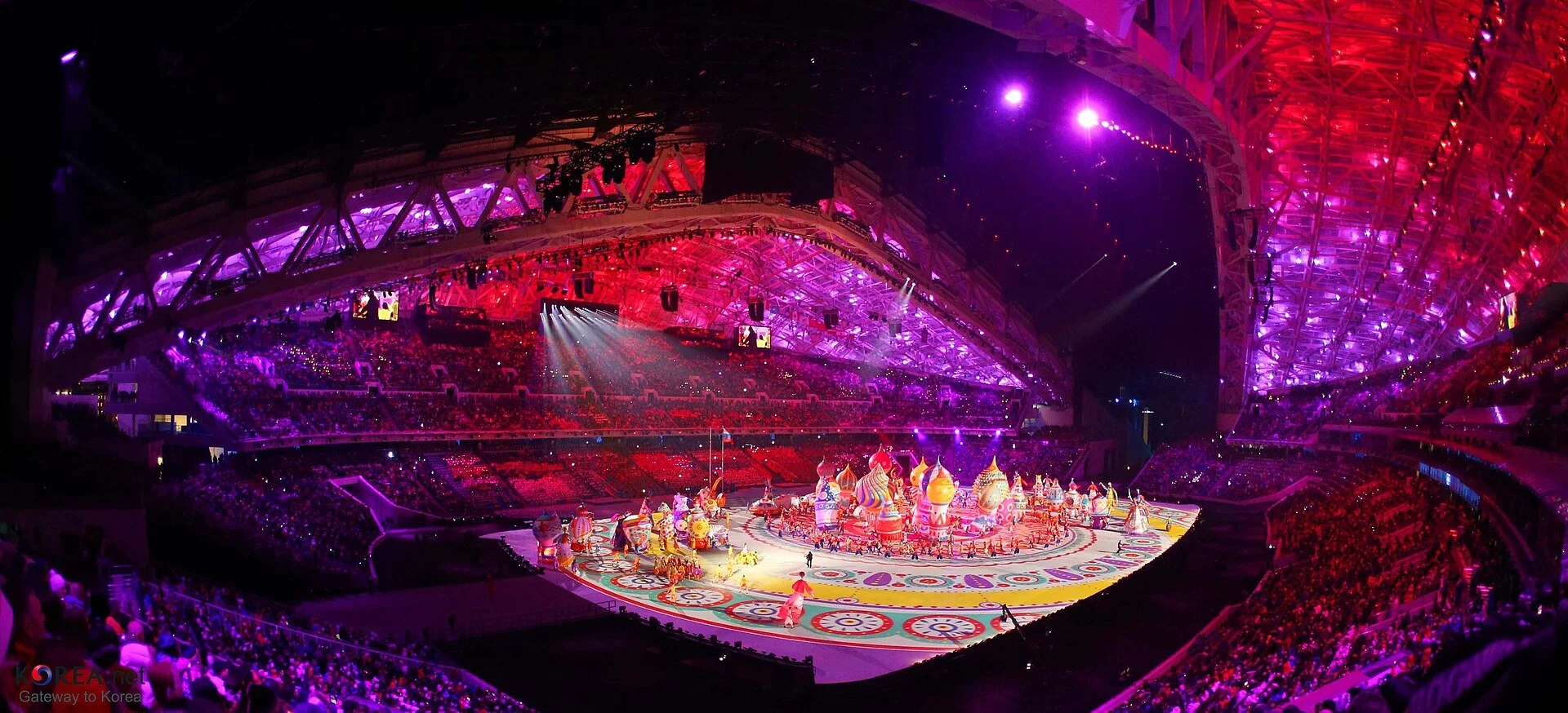 1920px-Sochi_Winter_Olympic_Opening_15.jpg