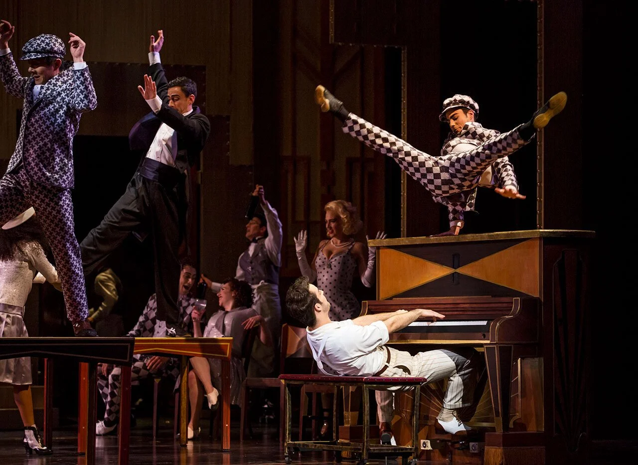 paramour-cast-4-16.jpg